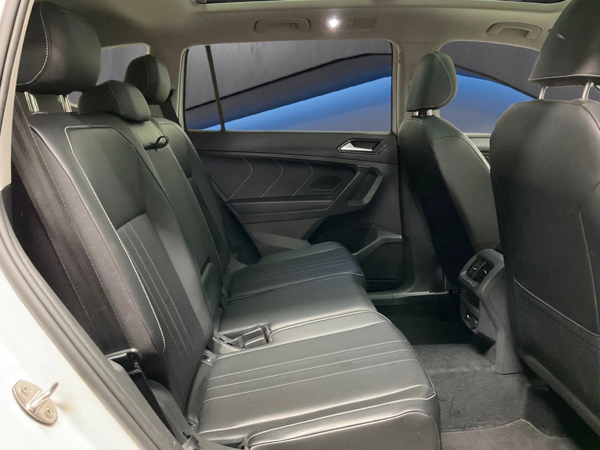 2022 Volkswagen Tiguan SE AWD w/Sunroof