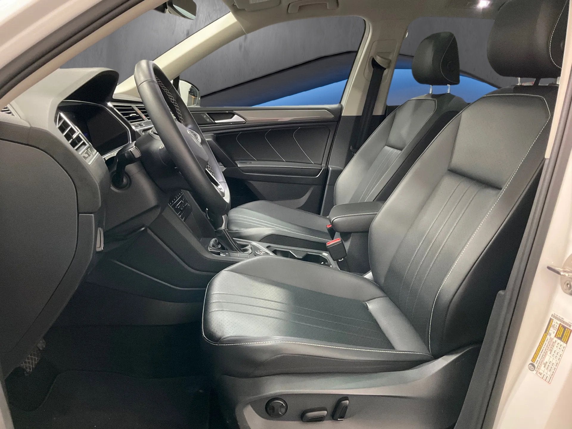 2022 Volkswagen Tiguan SE AWD w/Sunroof