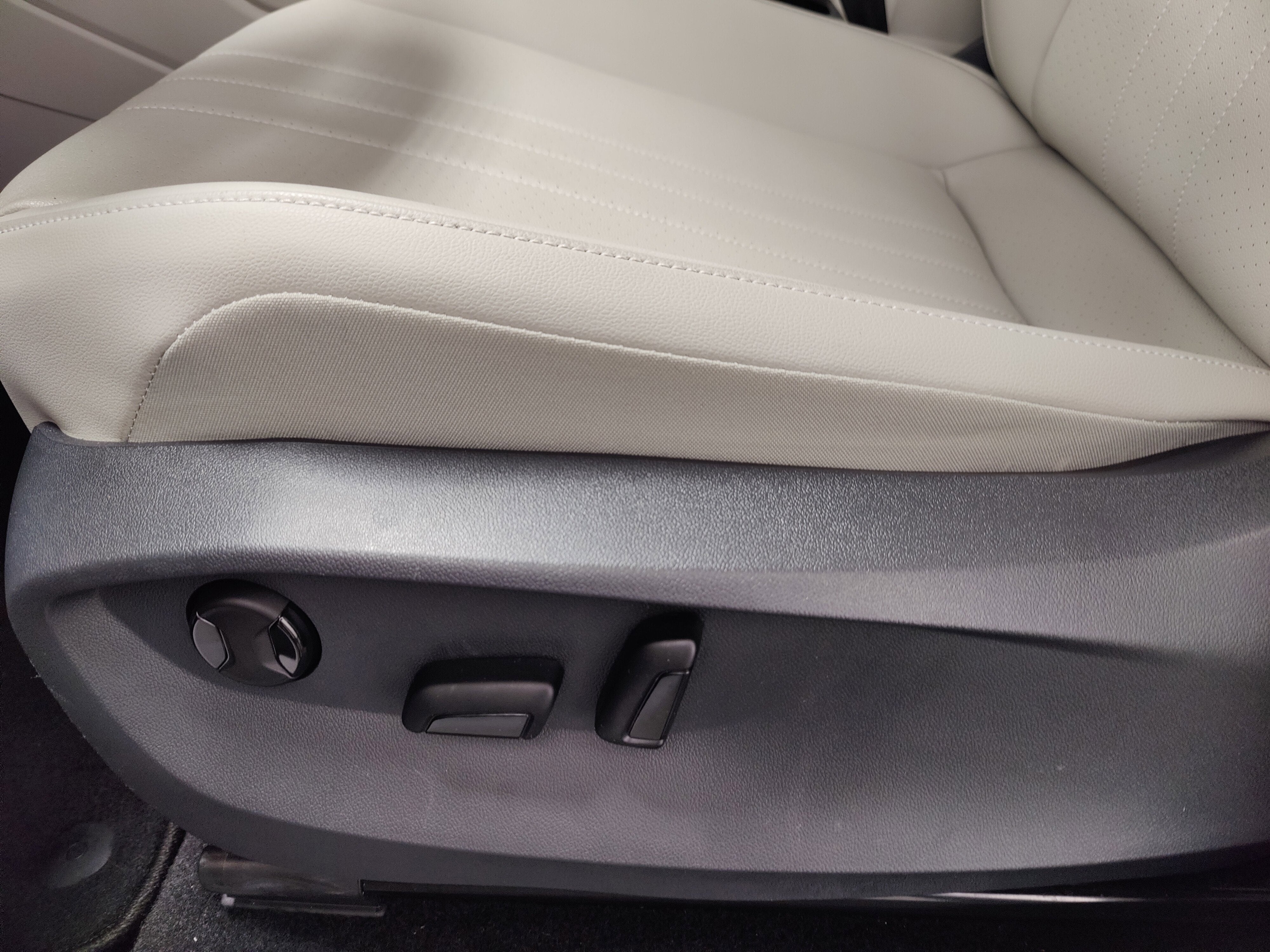 2023 Volkswagen Tiguan SE 4-Motion AWD