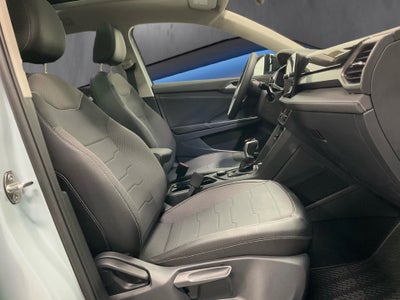 2026 Volkswagen Taos SE Black