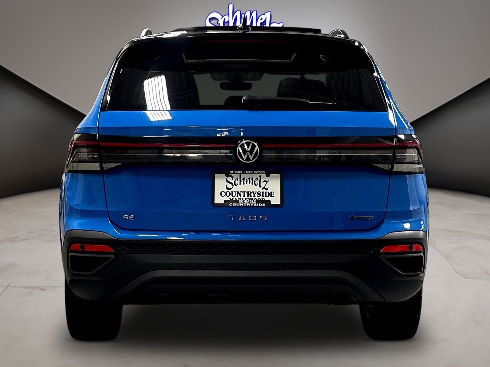 2025 Volkswagen Taos SE Black AWD w/Sunroof