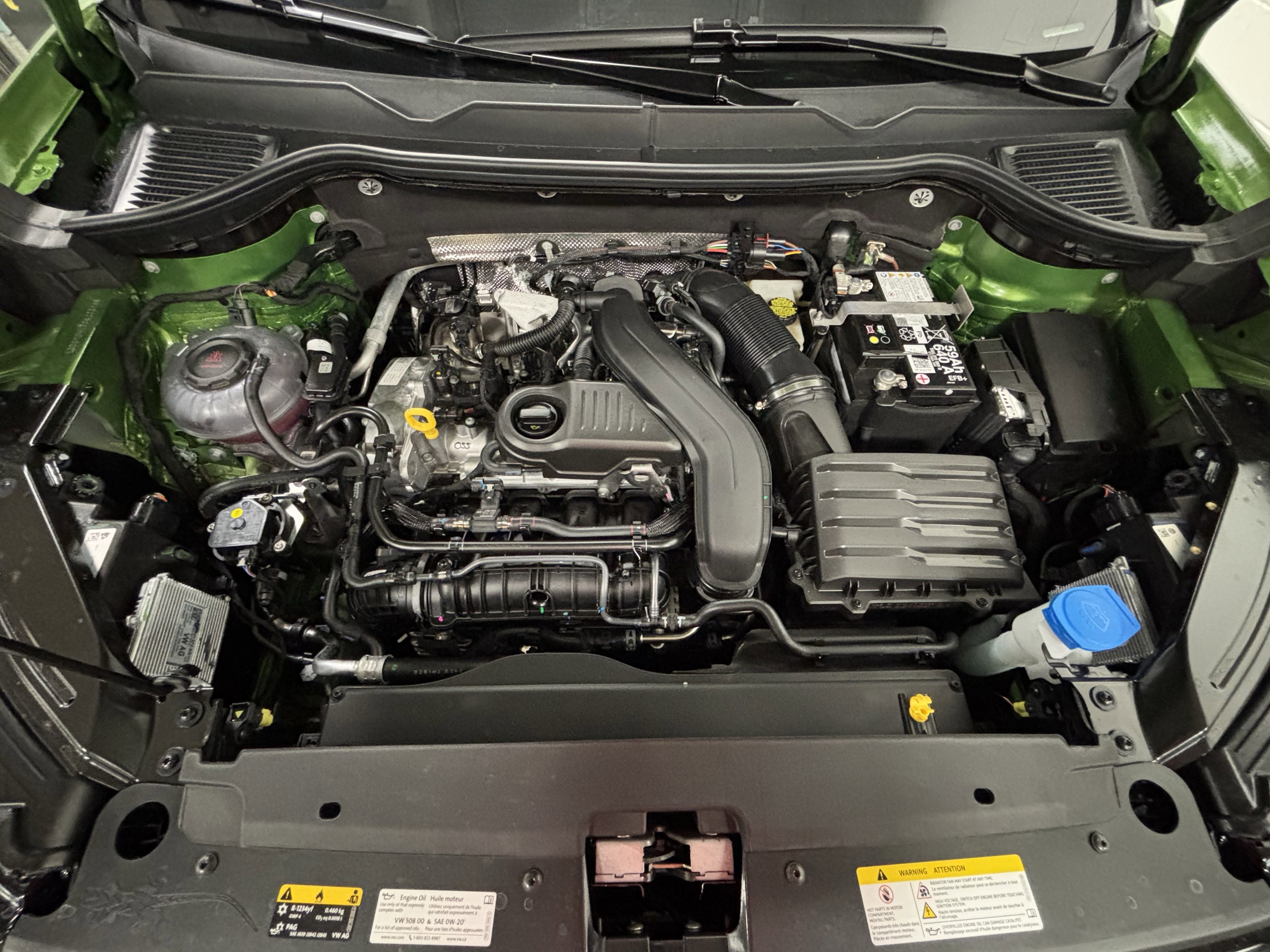 2026 Volkswagen Taos SE Black