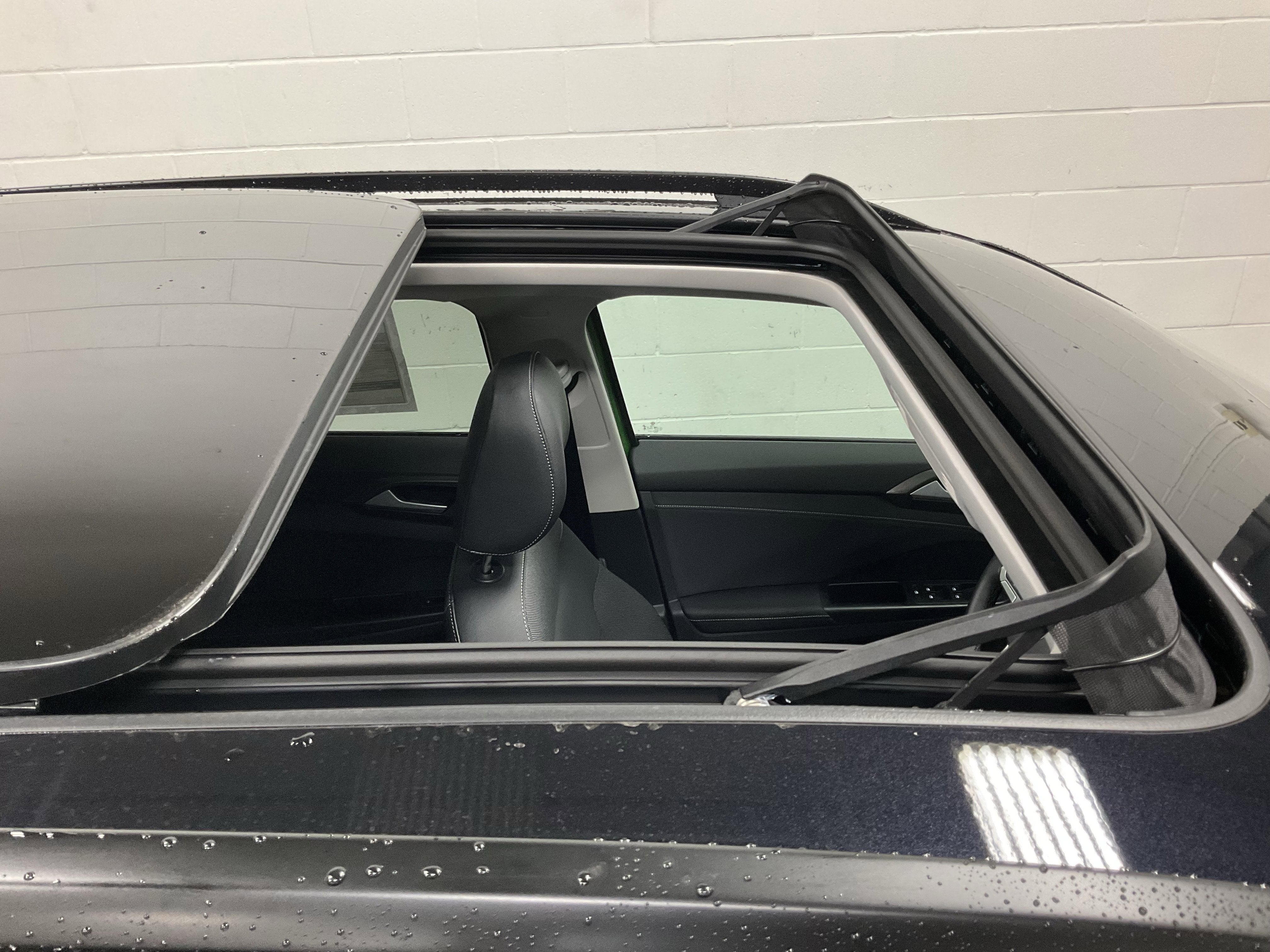2026 Volkswagen Taos SE Black