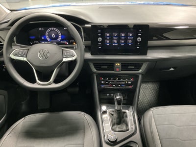 2026 Volkswagen Taos SE Black