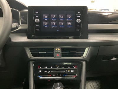 2026 Volkswagen Taos SE Black