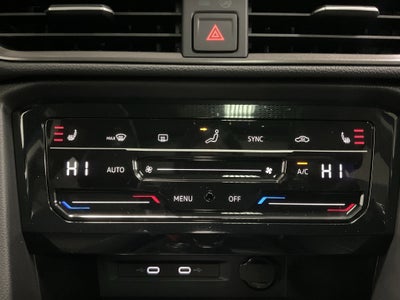 2026 Volkswagen Taos SE Black