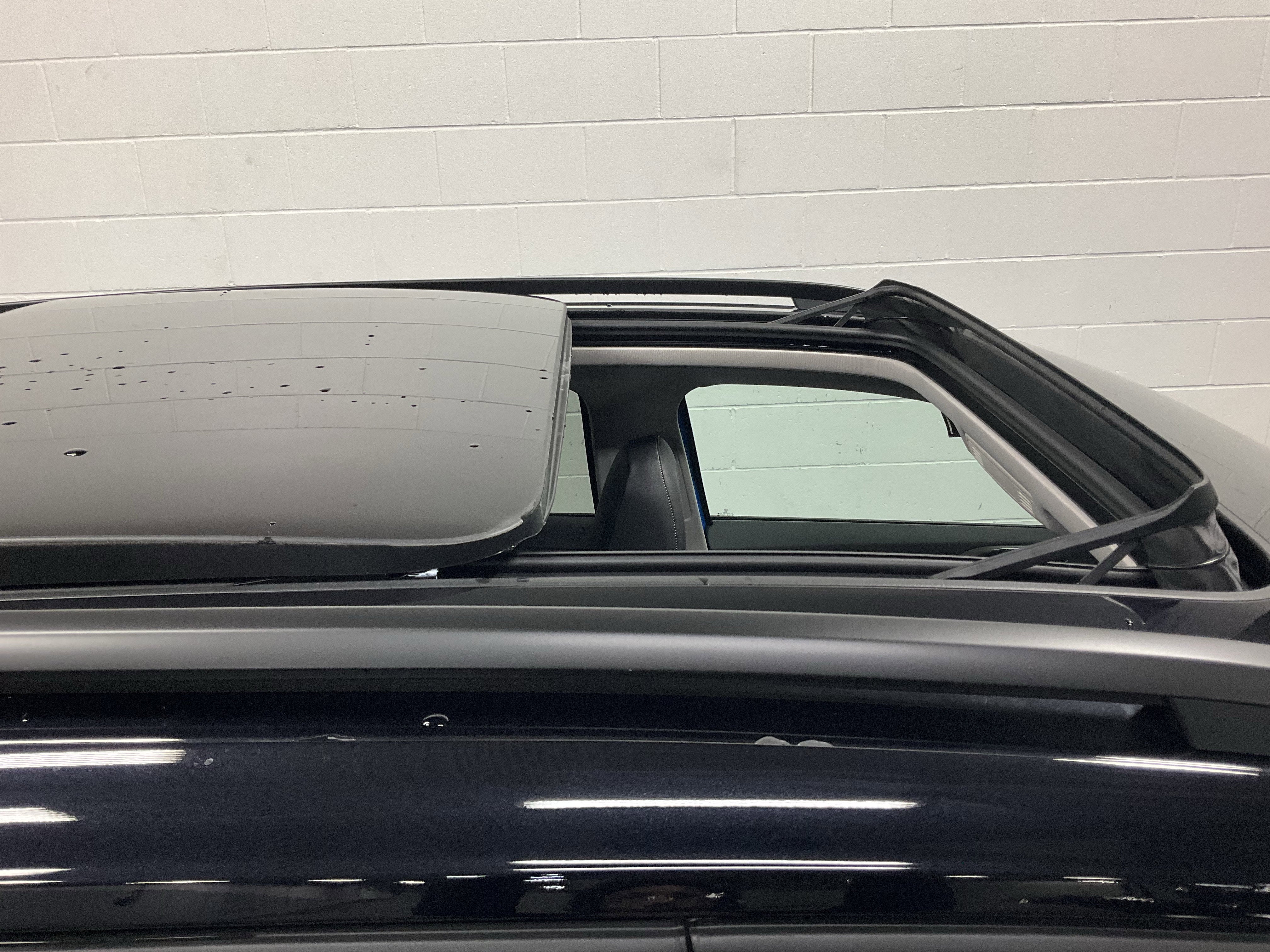 2026 Volkswagen Taos SE Black