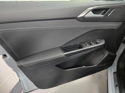 2025 Volkswagen Taos SE Black