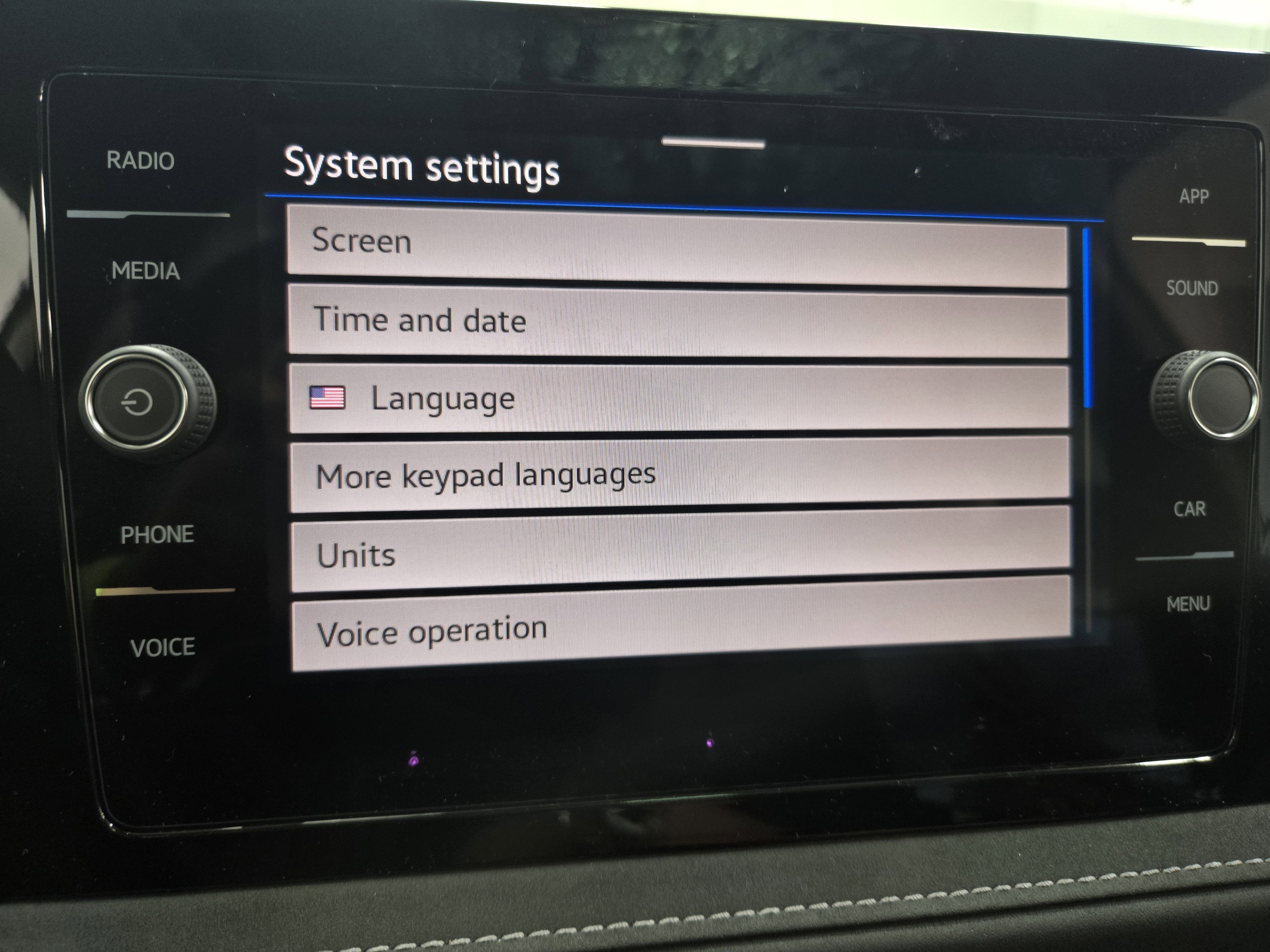 2025 Volkswagen Taos SE Black