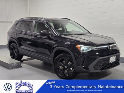 2025 Volkswagen Taos SE Black