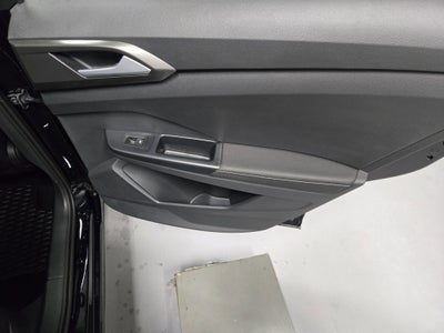 2025 Volkswagen Taos SE Black