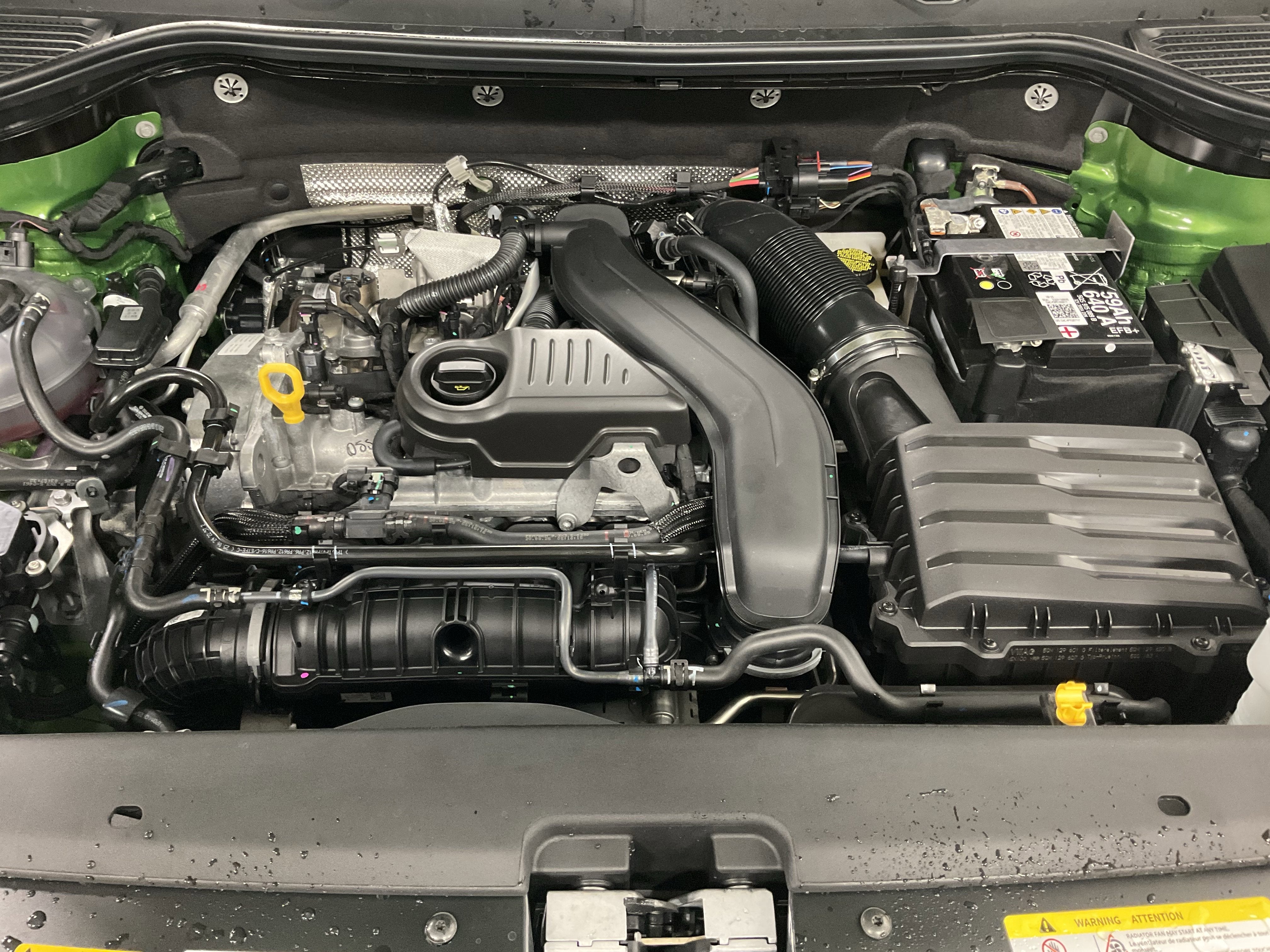 2026 Volkswagen Taos SE Black