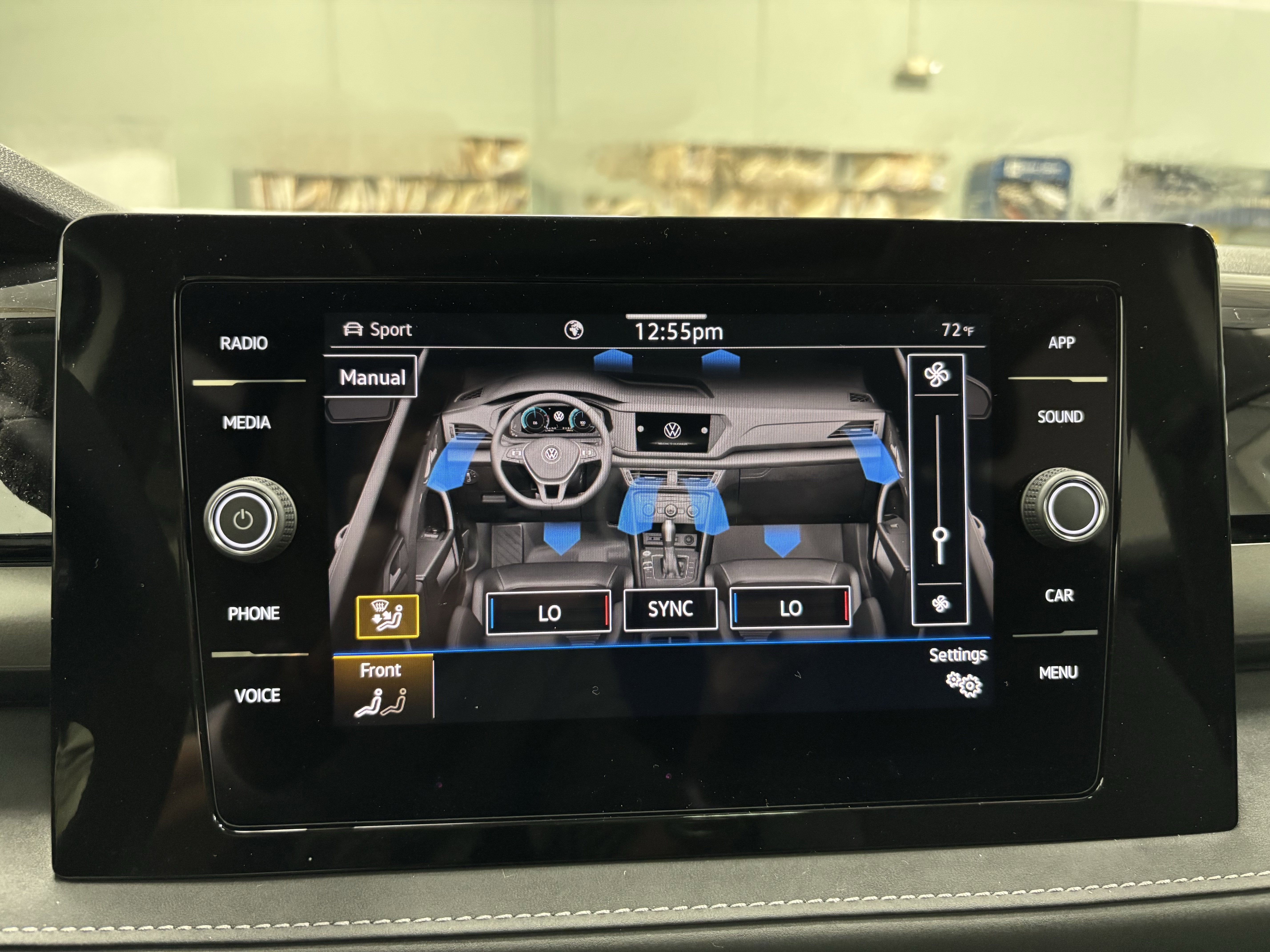 2025 Volkswagen Taos SE Black