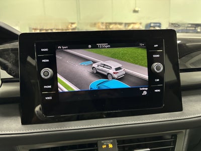 2025 Volkswagen Taos SE Black