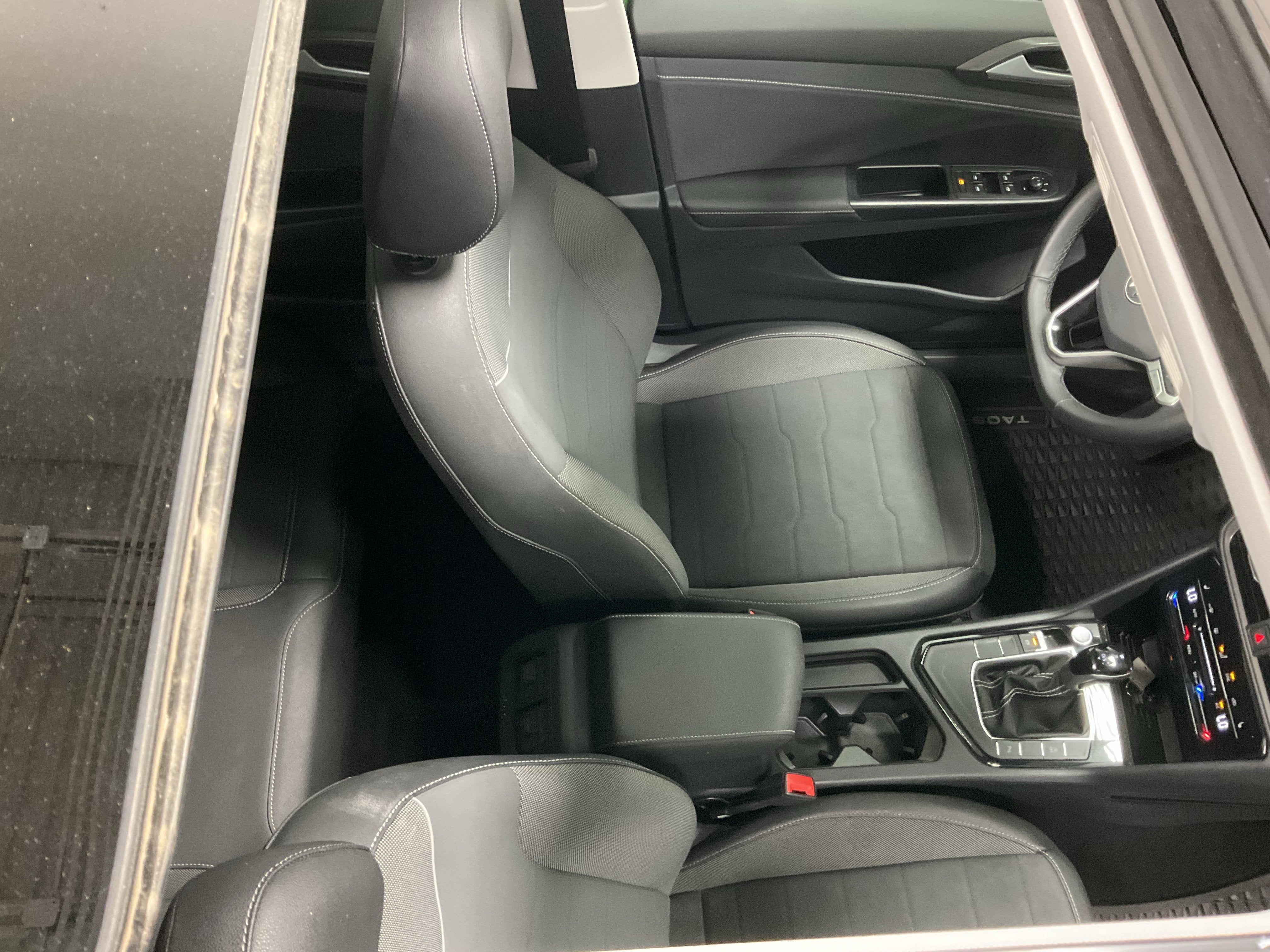 2026 Volkswagen Taos SE BlackEdt w/Sunroof