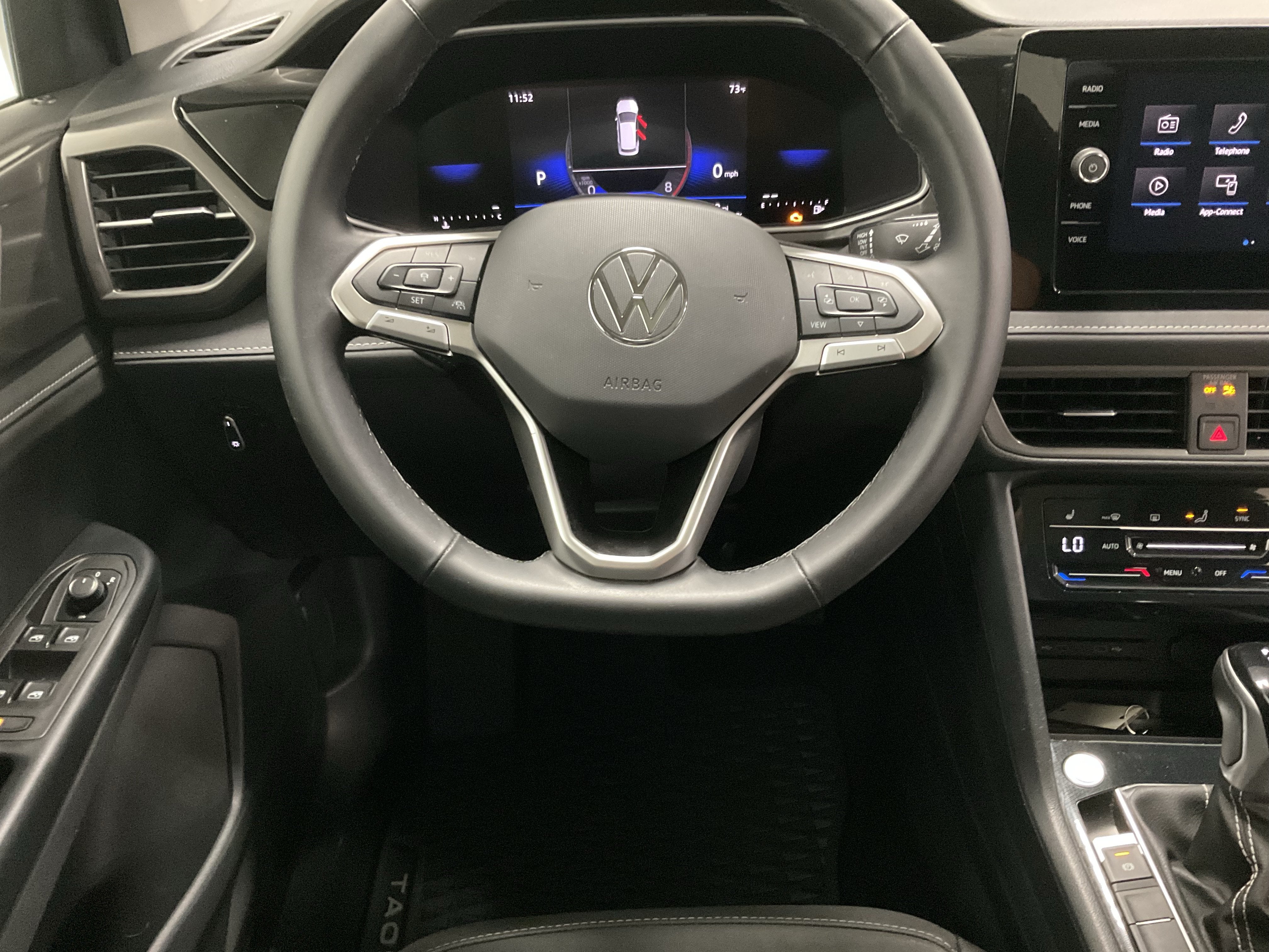 2026 Volkswagen Taos SE BlackEdt w/Sunroof