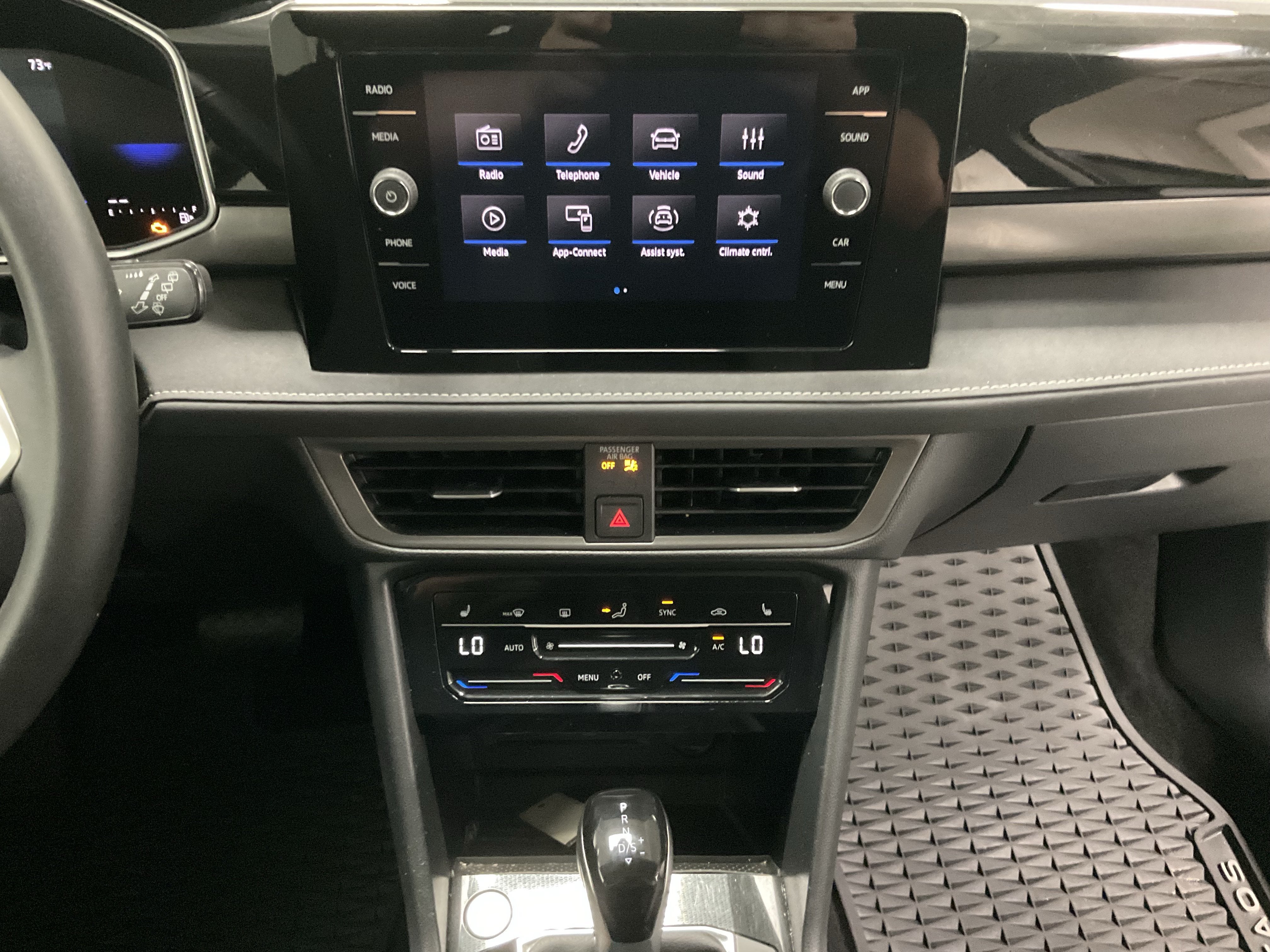 2026 Volkswagen Taos SE BlackEdt w/Sunroof