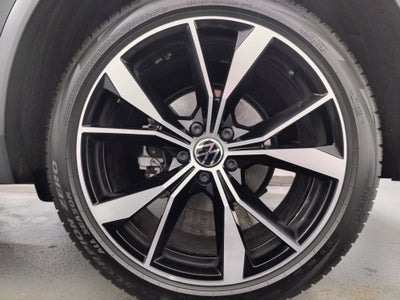 2024 Volkswagen Tiguan SEL R-Line AWD w/Sunroof/Nav