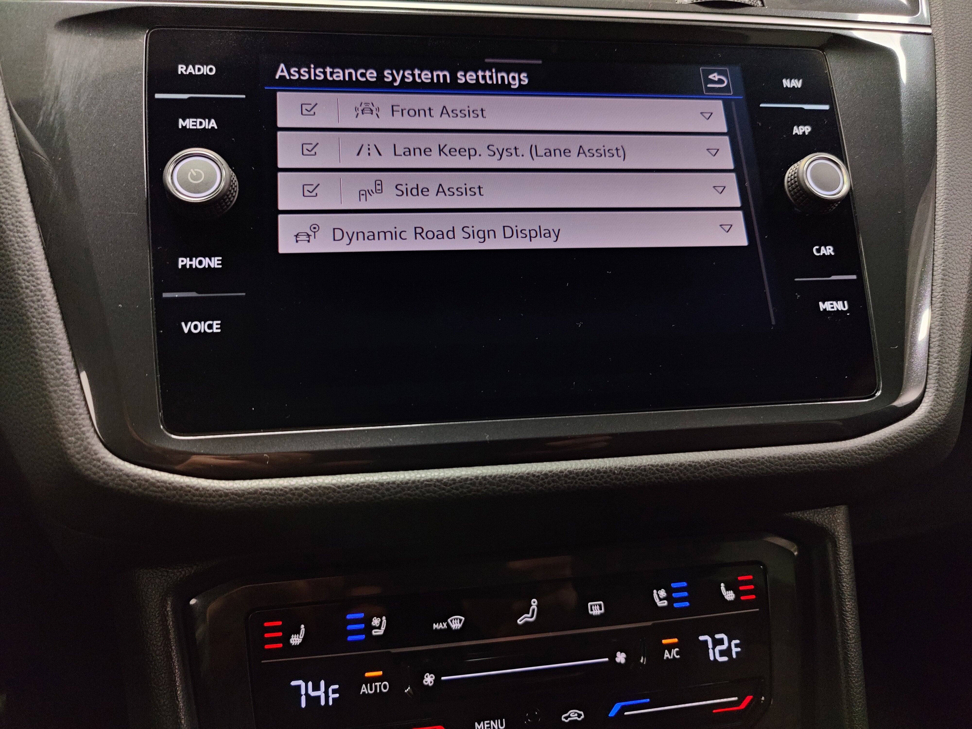 2024 Volkswagen Tiguan SEL R-Line AWD w/Sunroof/Nav