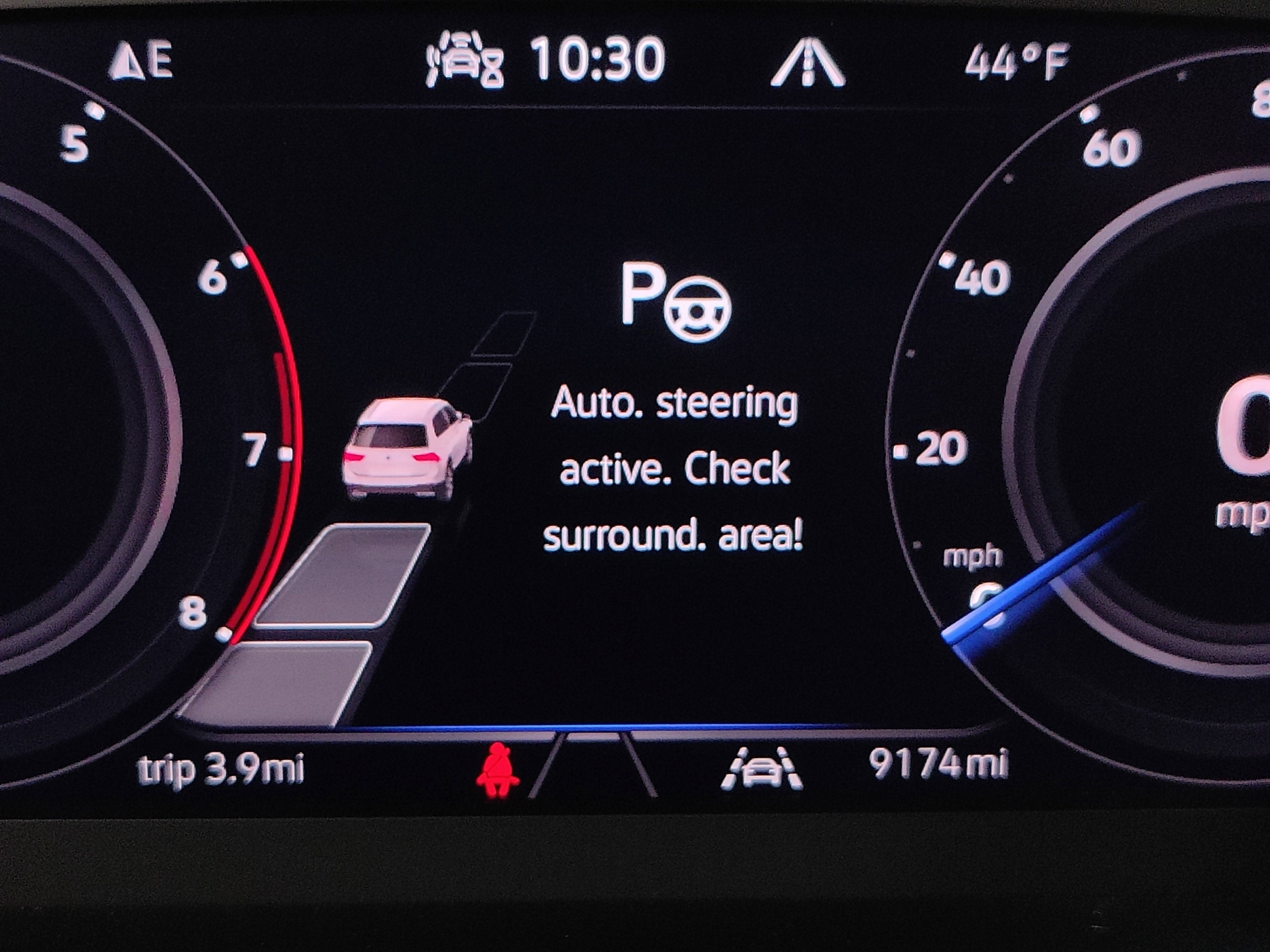 2024 Volkswagen Tiguan SEL R-Line AWD w/Sunroof/Nav