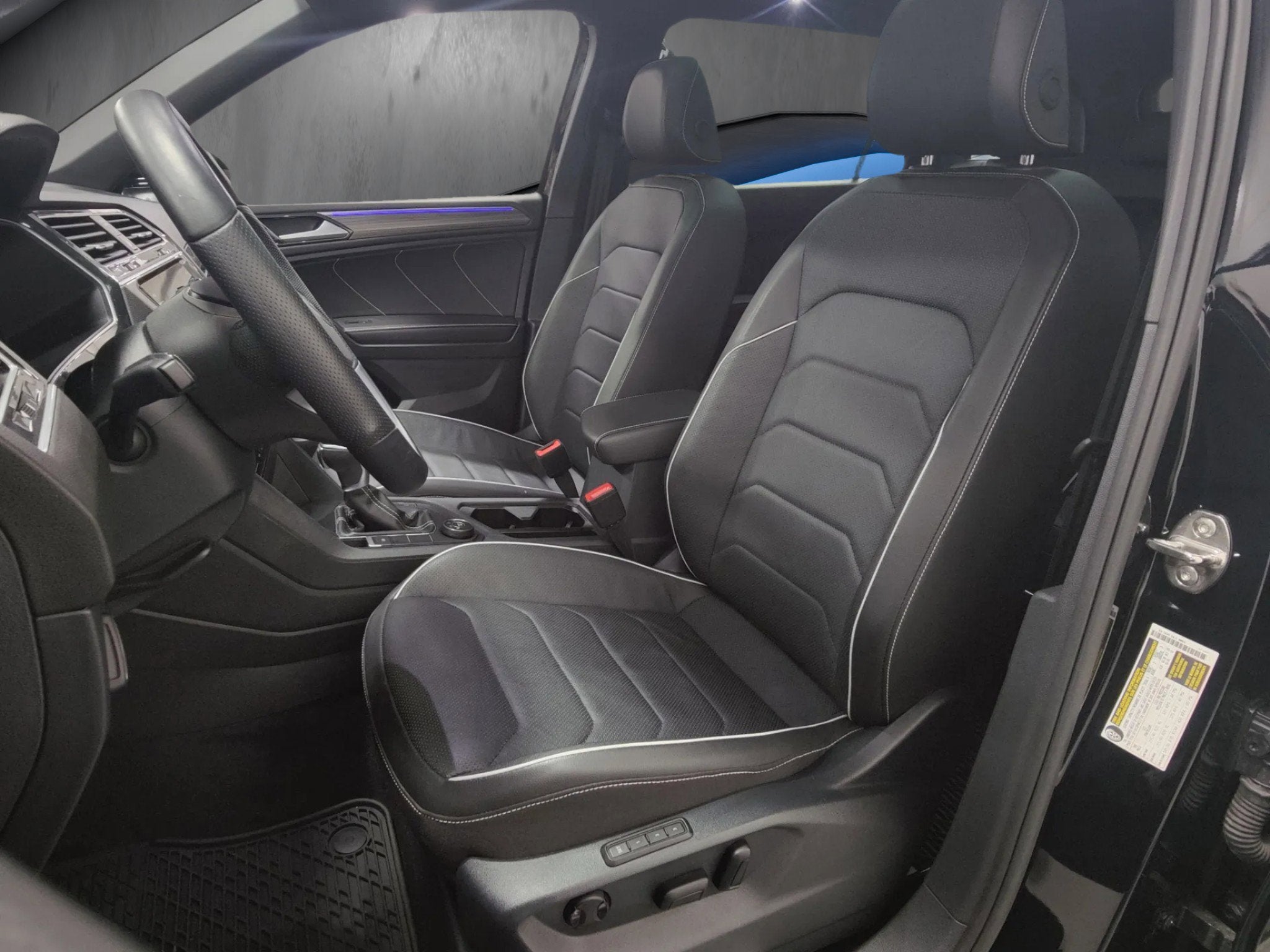 2024 Volkswagen Tiguan AWD SEL R-Line w/Sunroof/Nav