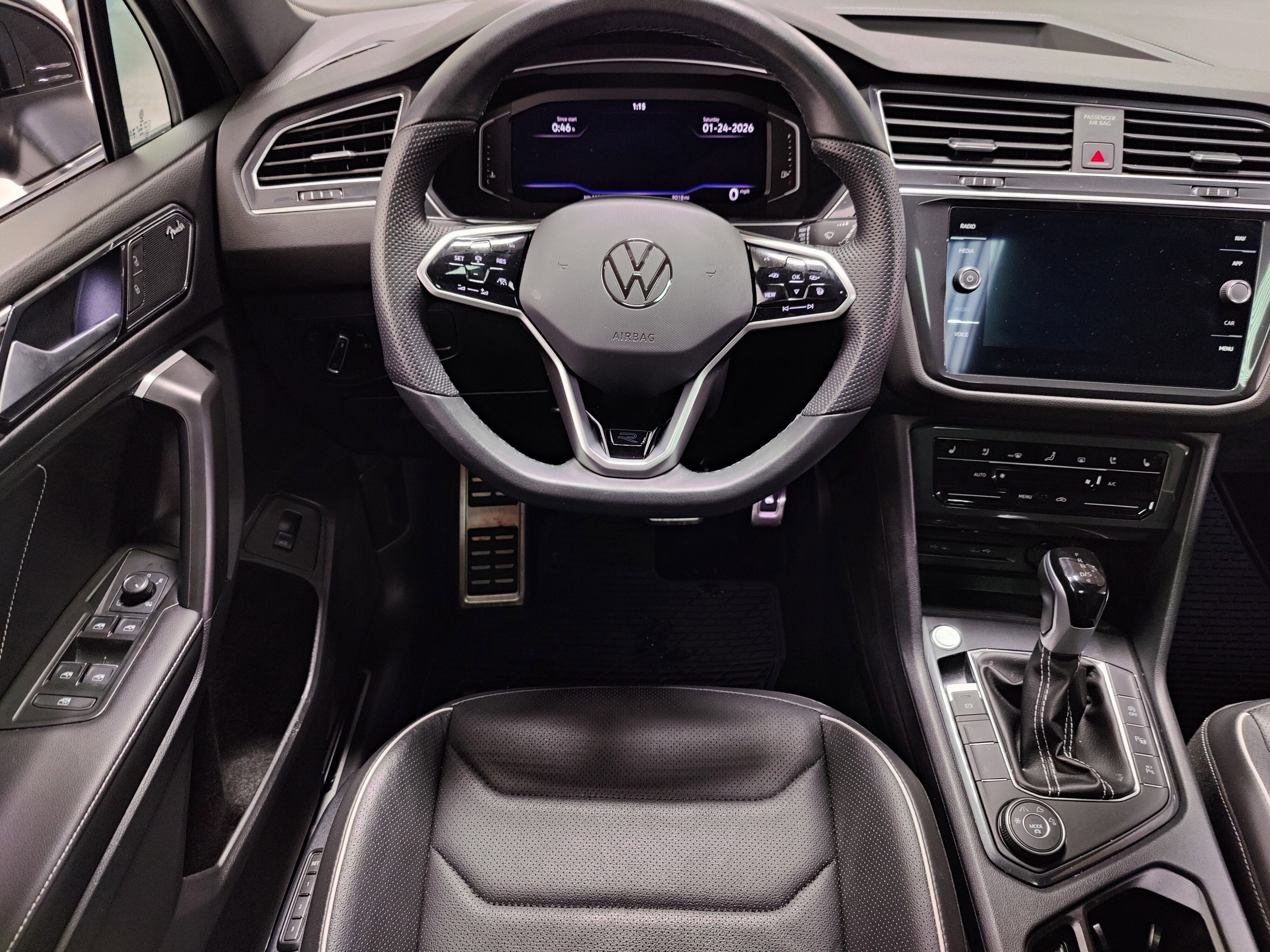 2024 Volkswagen Tiguan AWD SEL R-Line w/Sunroof/Nav