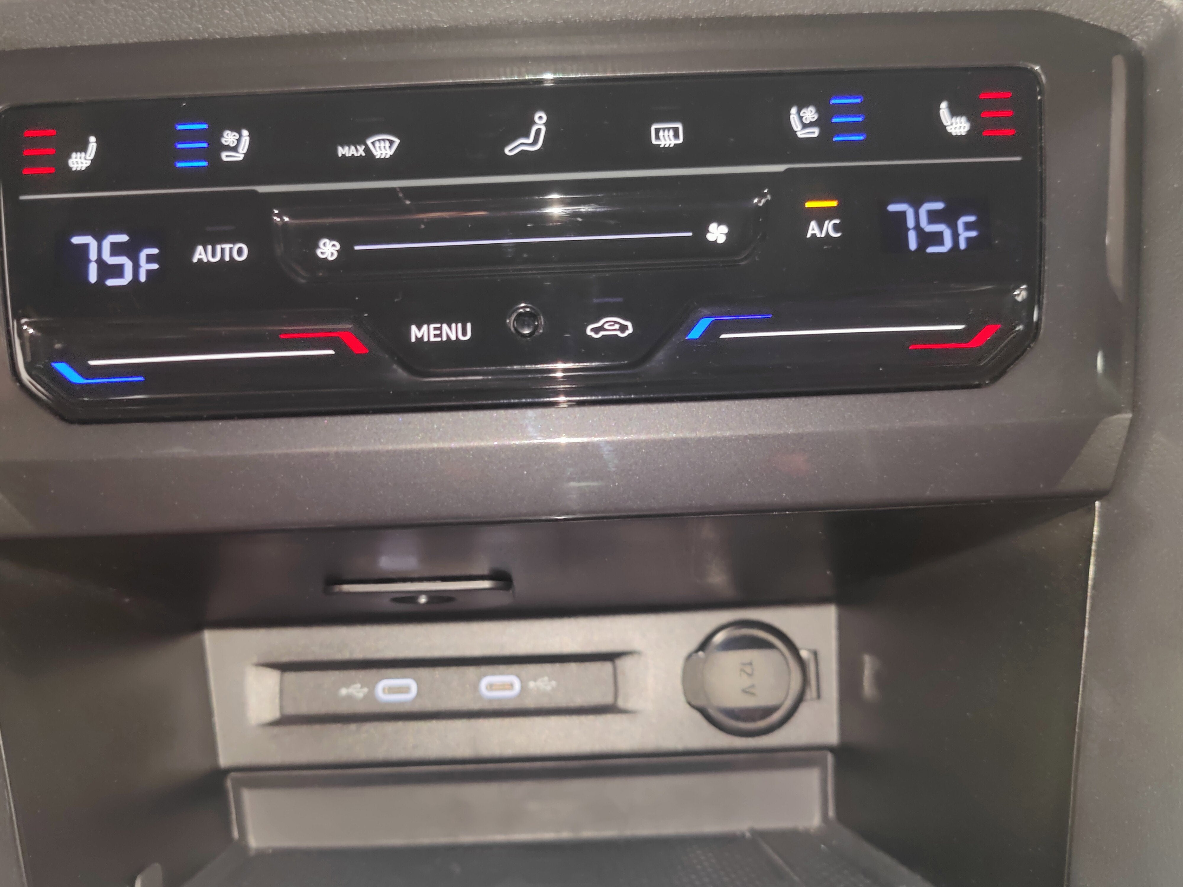 2024 Volkswagen Tiguan AWD SEL R-Line w/Sunroof/Nav