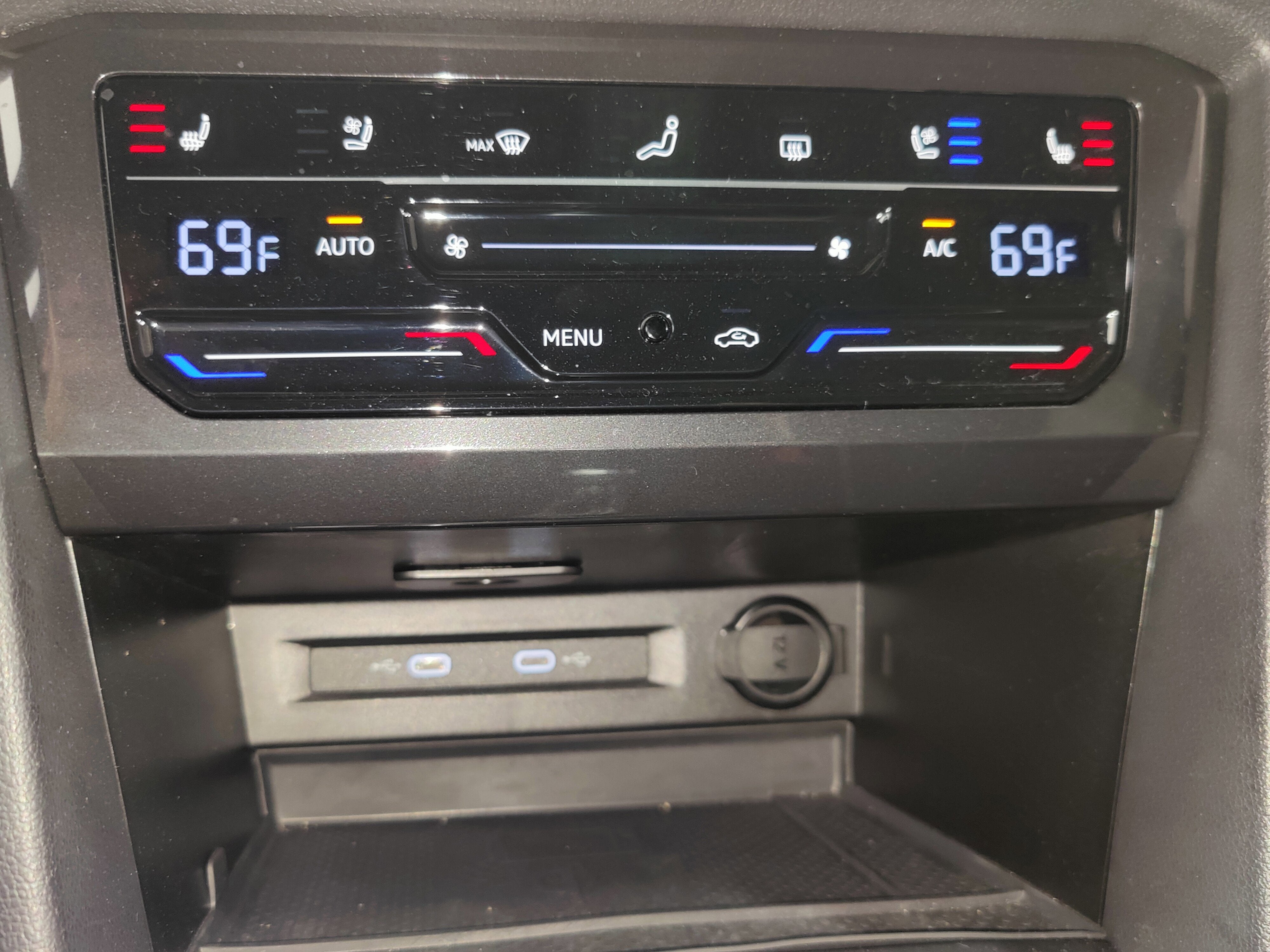 2024 Volkswagen Tiguan AWD SEL R-Line w/Sunroof/Nav