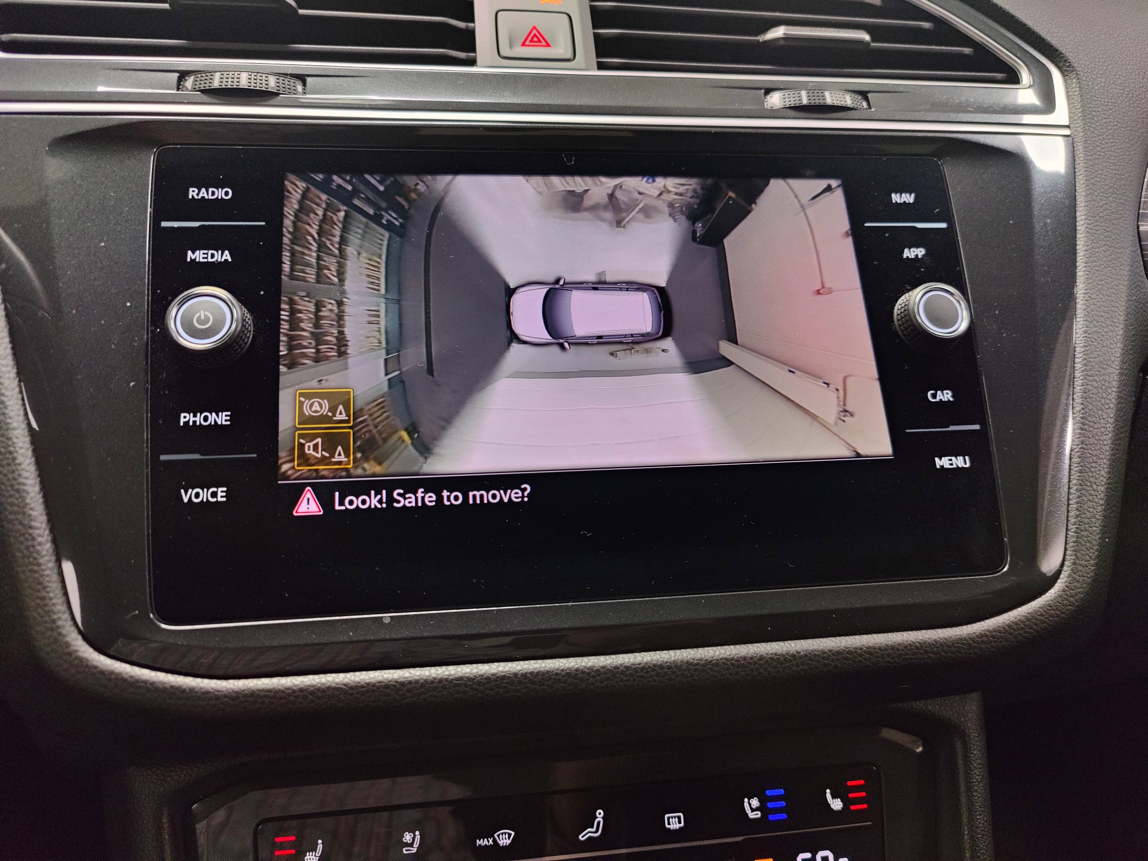 2024 Volkswagen Tiguan AWD SEL R-Line w/Sunroof/Nav