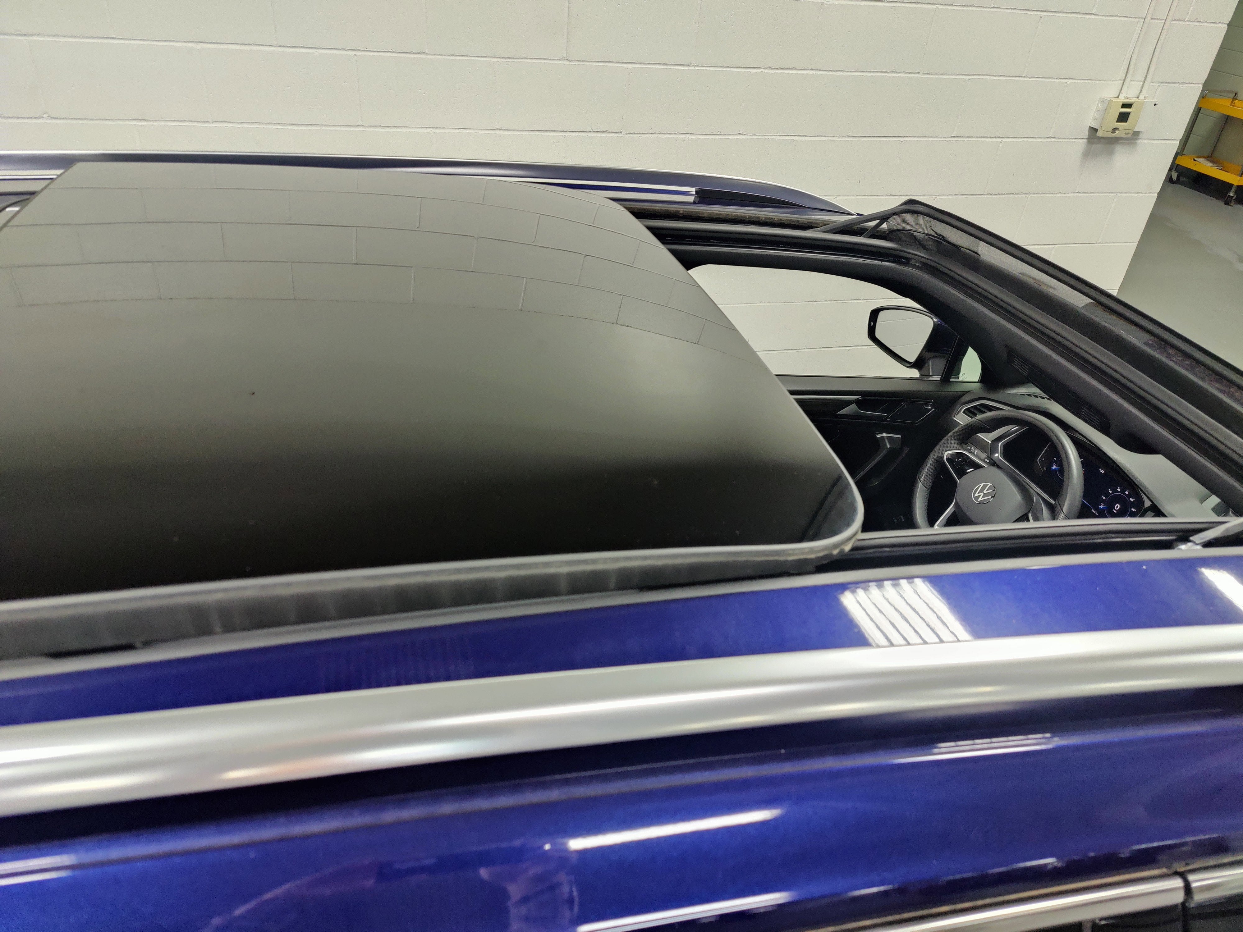 2024 Volkswagen Tiguan AWD SEL R-Line w/Sunroof/Nav