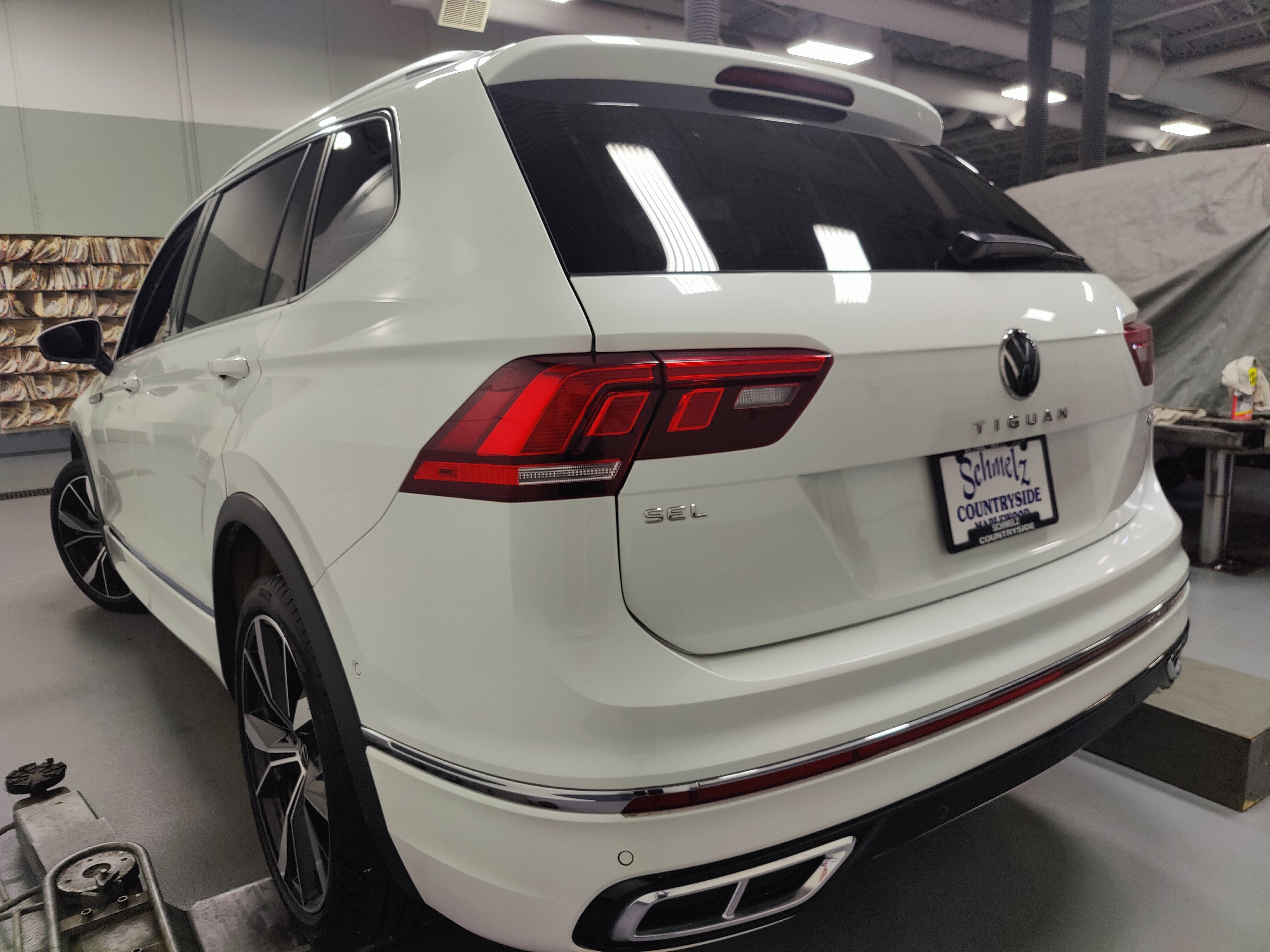 2024 Volkswagen Tiguan AWD SEL R-Line w/Sunroof/Nav