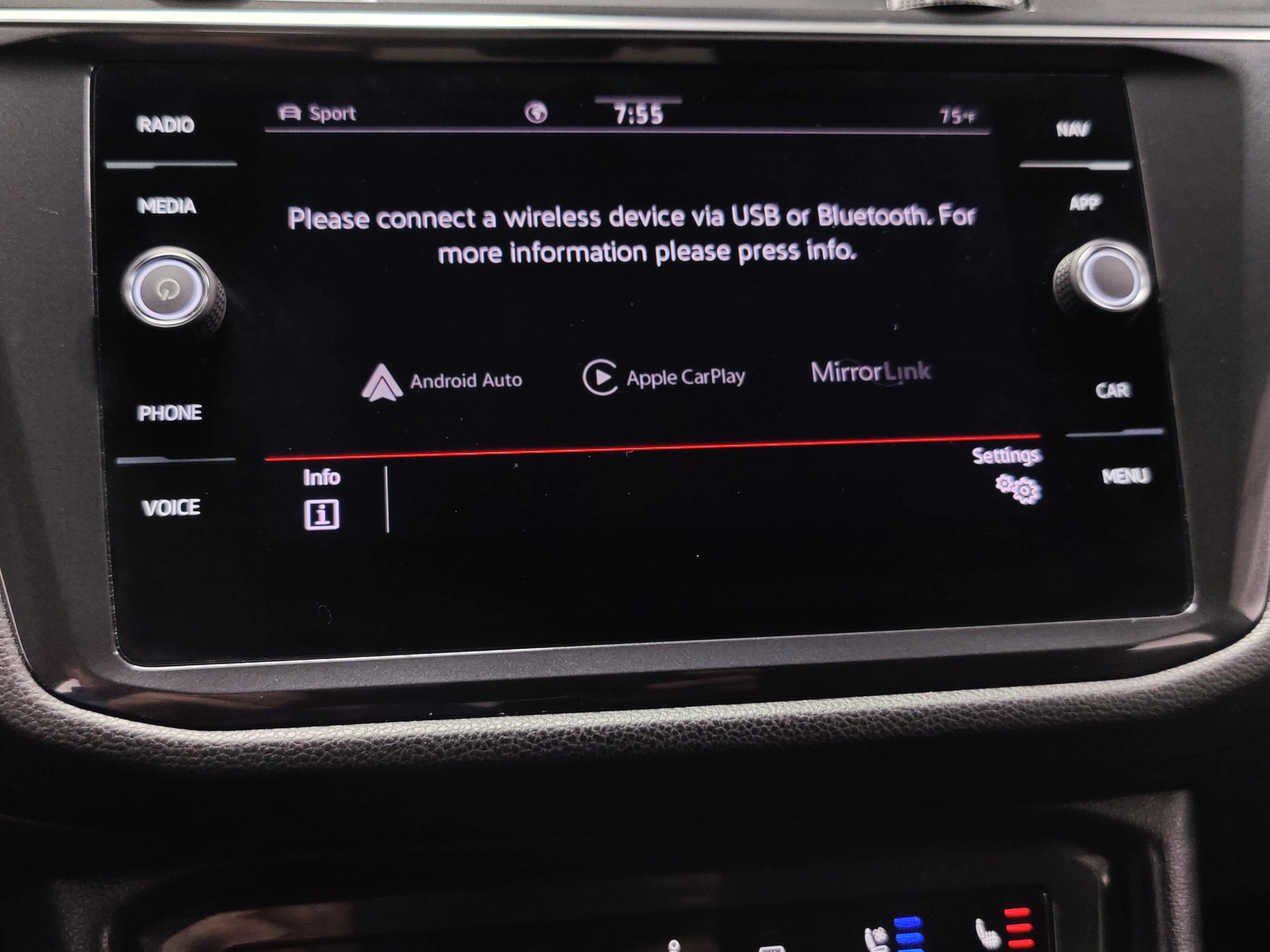2023 Volkswagen Tiguan SEL Premium AWD R-Line w/Sunroof & Nav