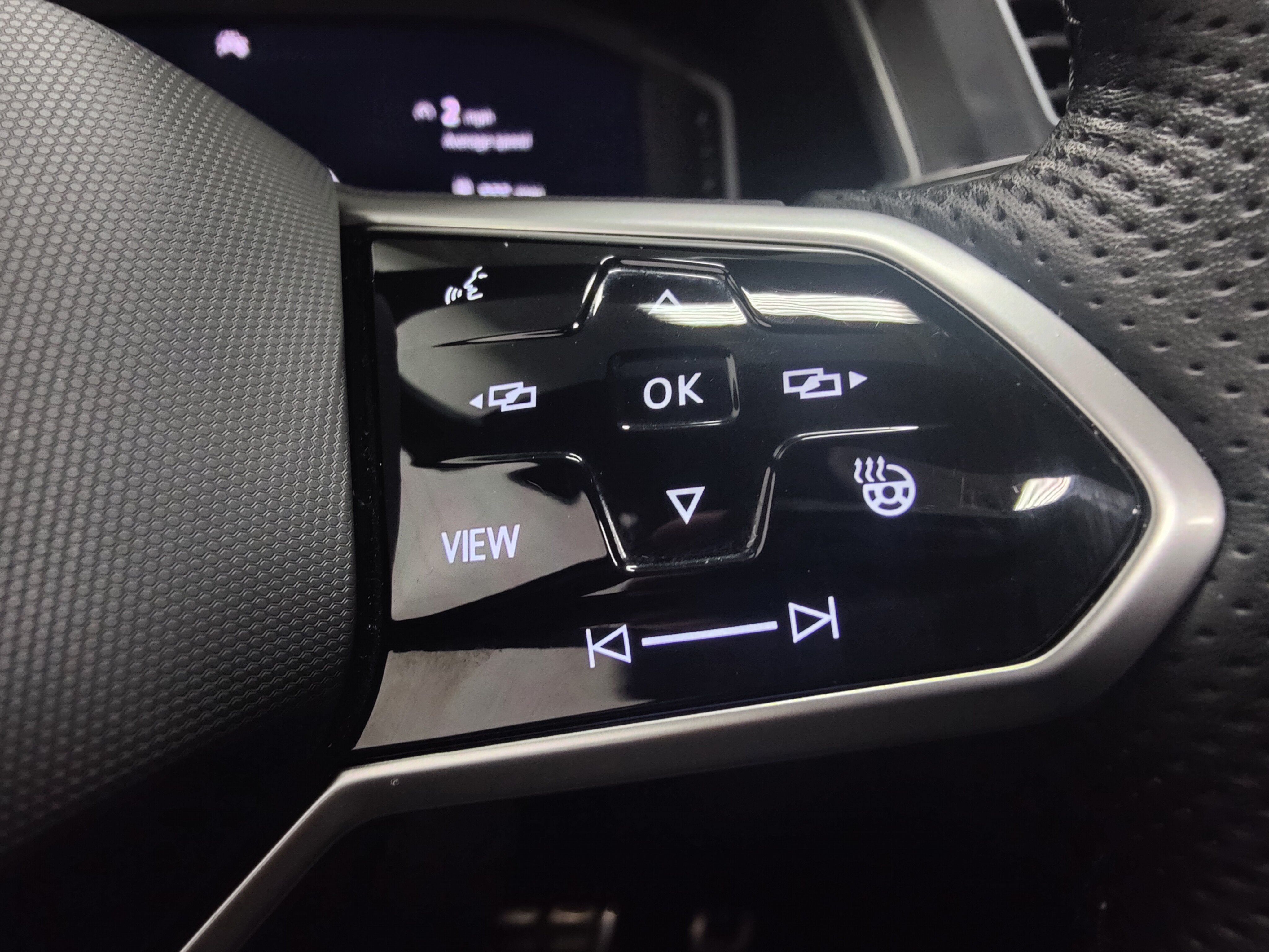 2023 Volkswagen Tiguan SEL Premium AWD R-Line w/Sunroof & Nav