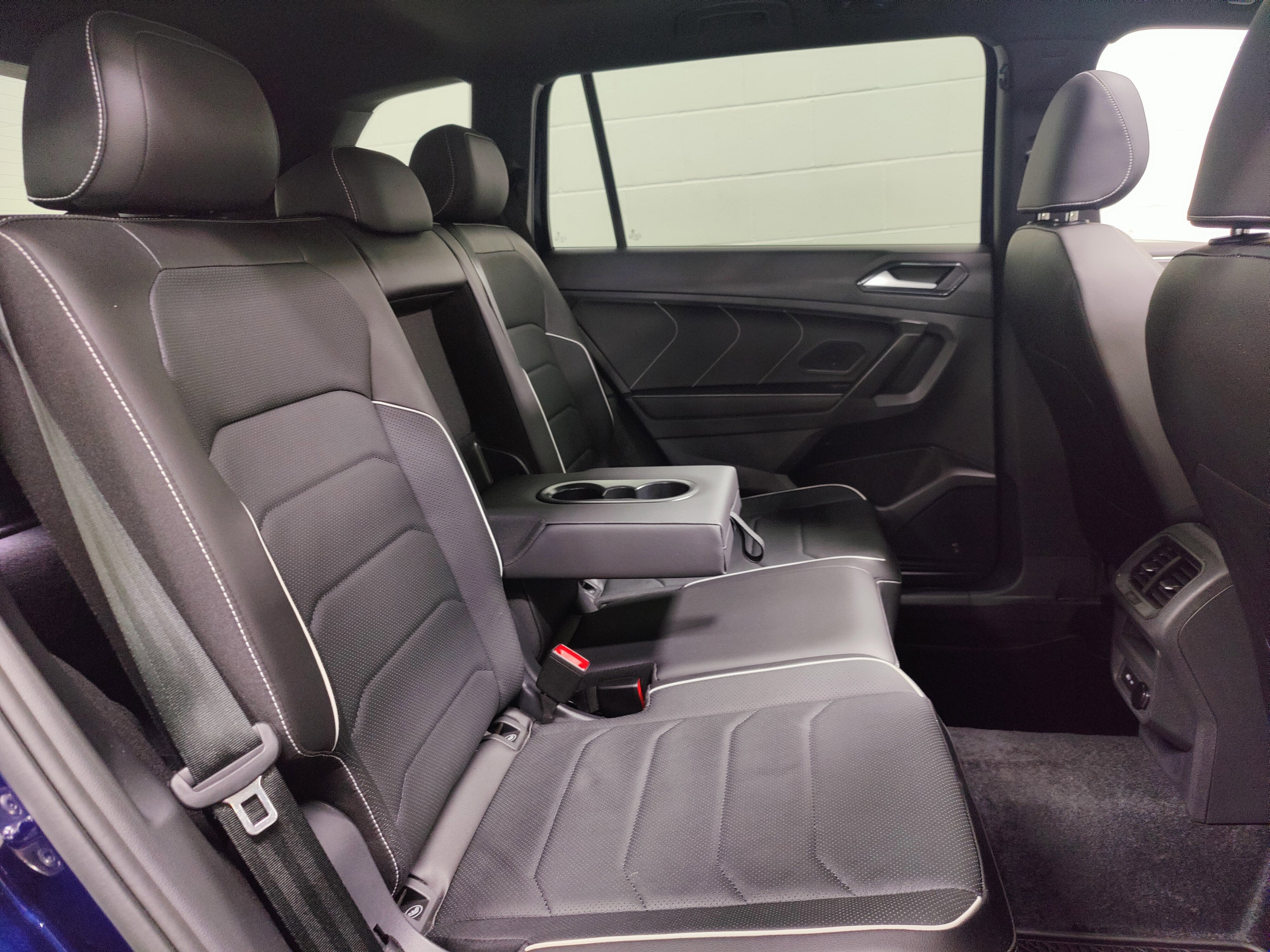 2024 Volkswagen Tiguan AWD SEL R-Line w/Sunroof/Nav