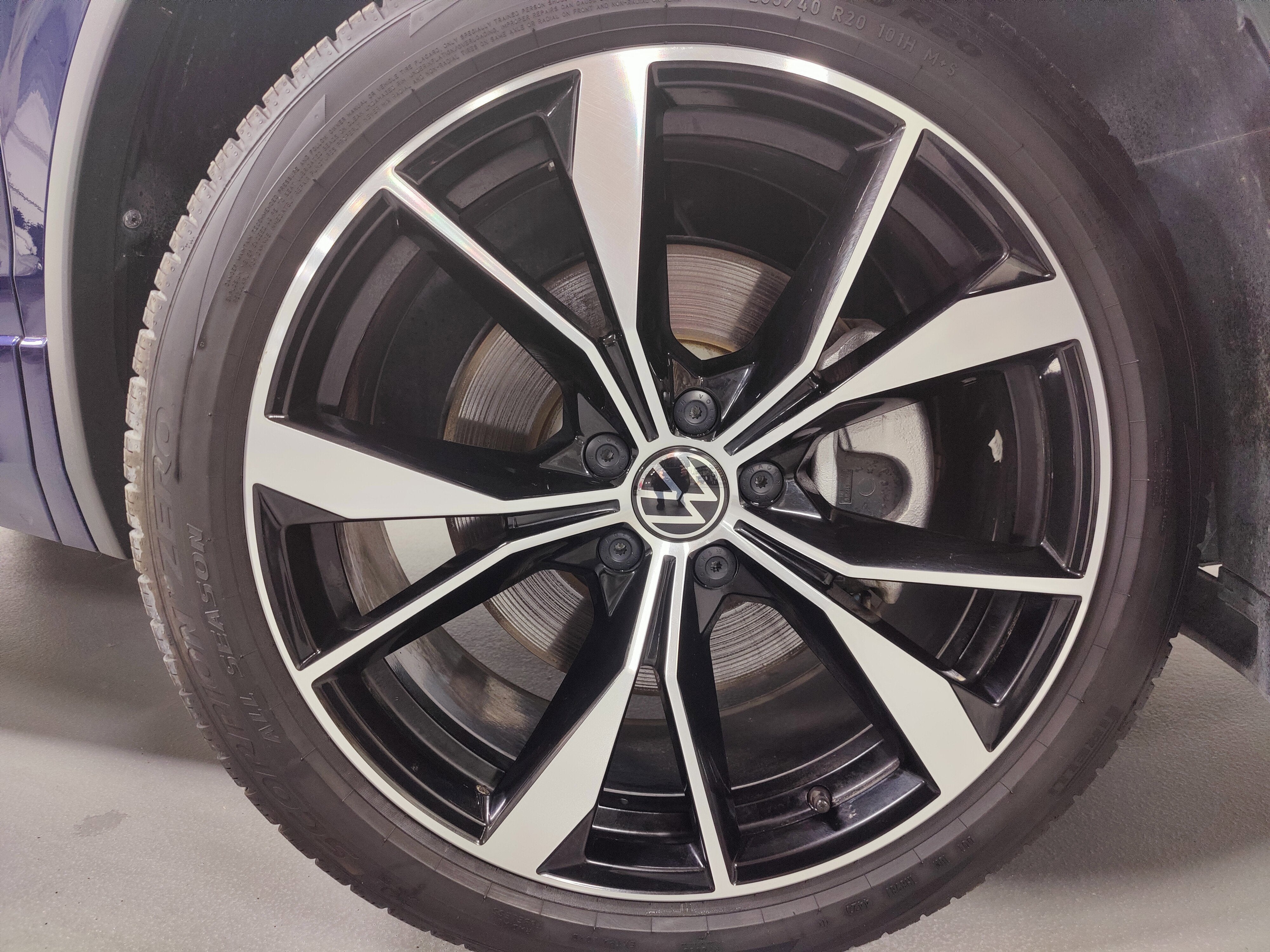 2024 Volkswagen Tiguan AWD SEL R-Line w/Sunroof/Nav