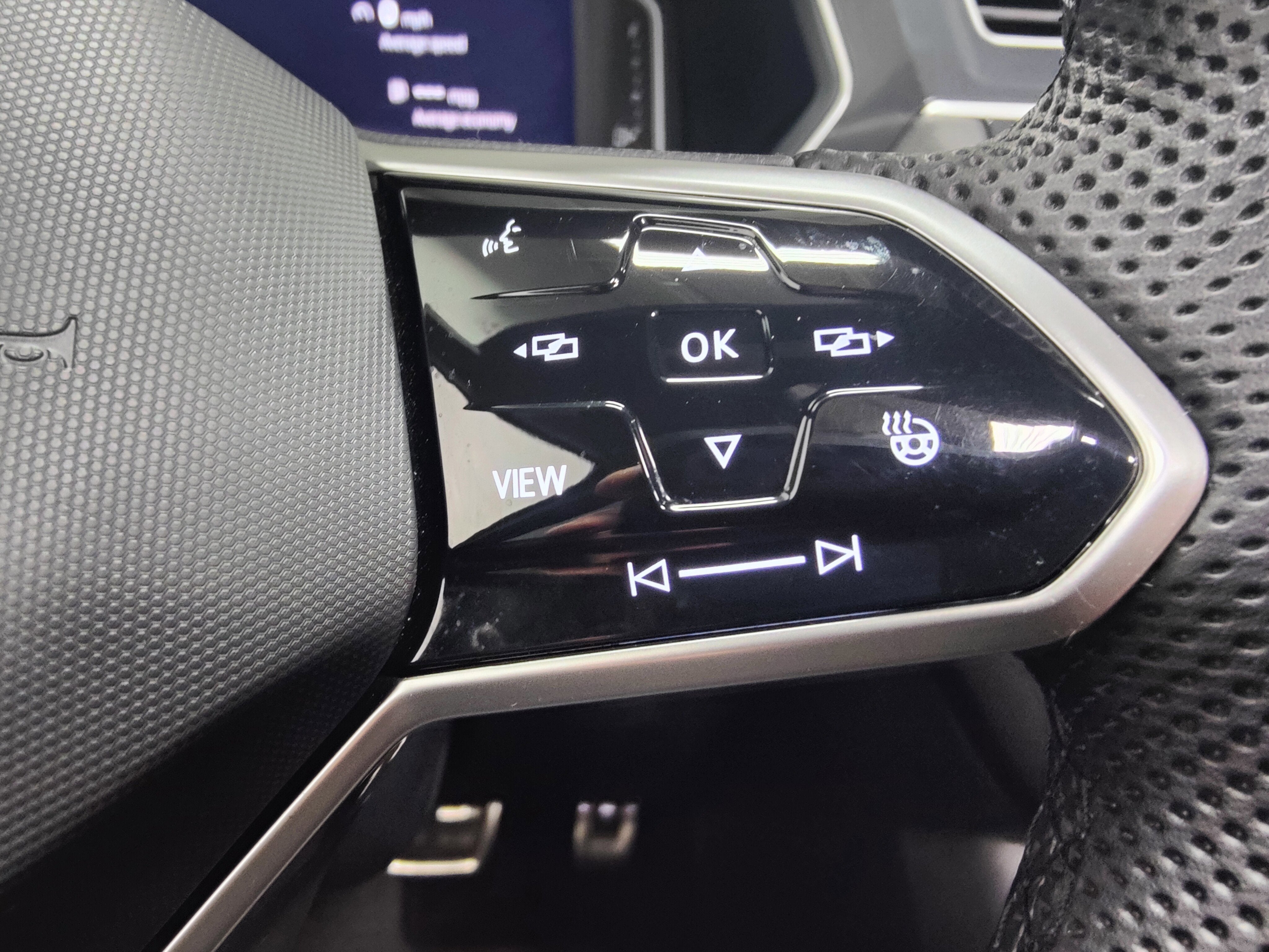 2024 Volkswagen Tiguan AWD SEL R-Line w/Sunroof/Nav