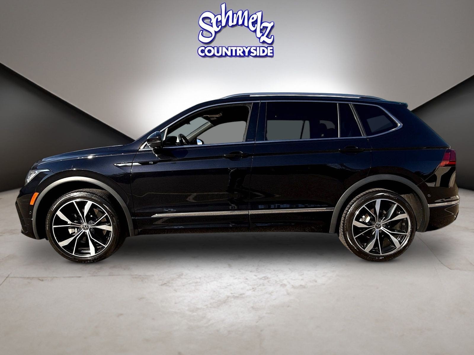 2024 Volkswagen Tiguan SEL R-Line AWD w/Sunroof/Nav