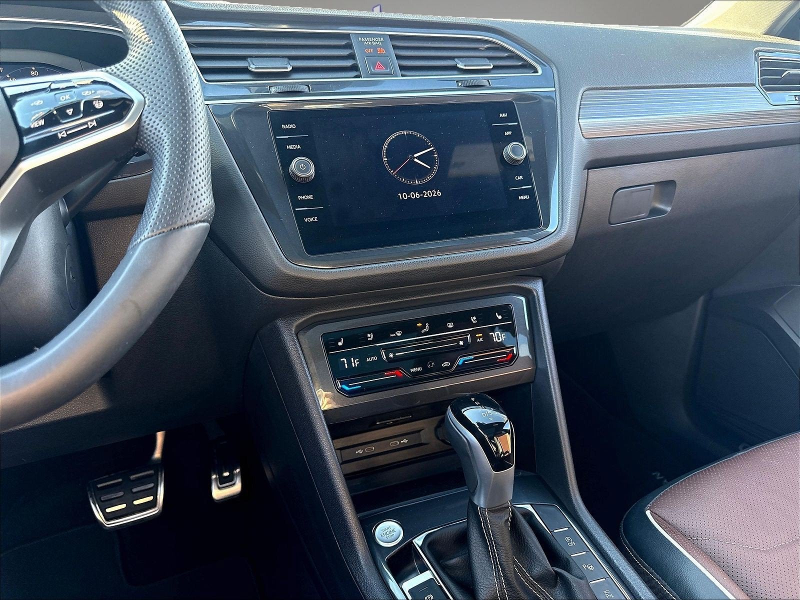 2024 Volkswagen Tiguan SEL R-Line AWD w/Sunroof/Nav