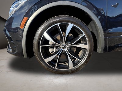 2024 Volkswagen Tiguan SEL R-Line AWD w/Sunroof/Nav