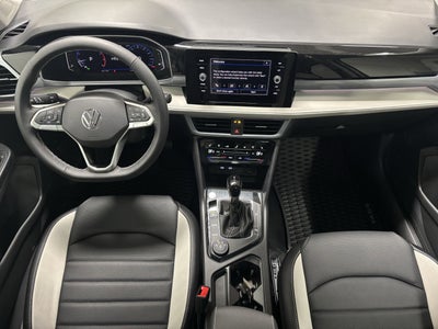2025 Volkswagen Taos SEL