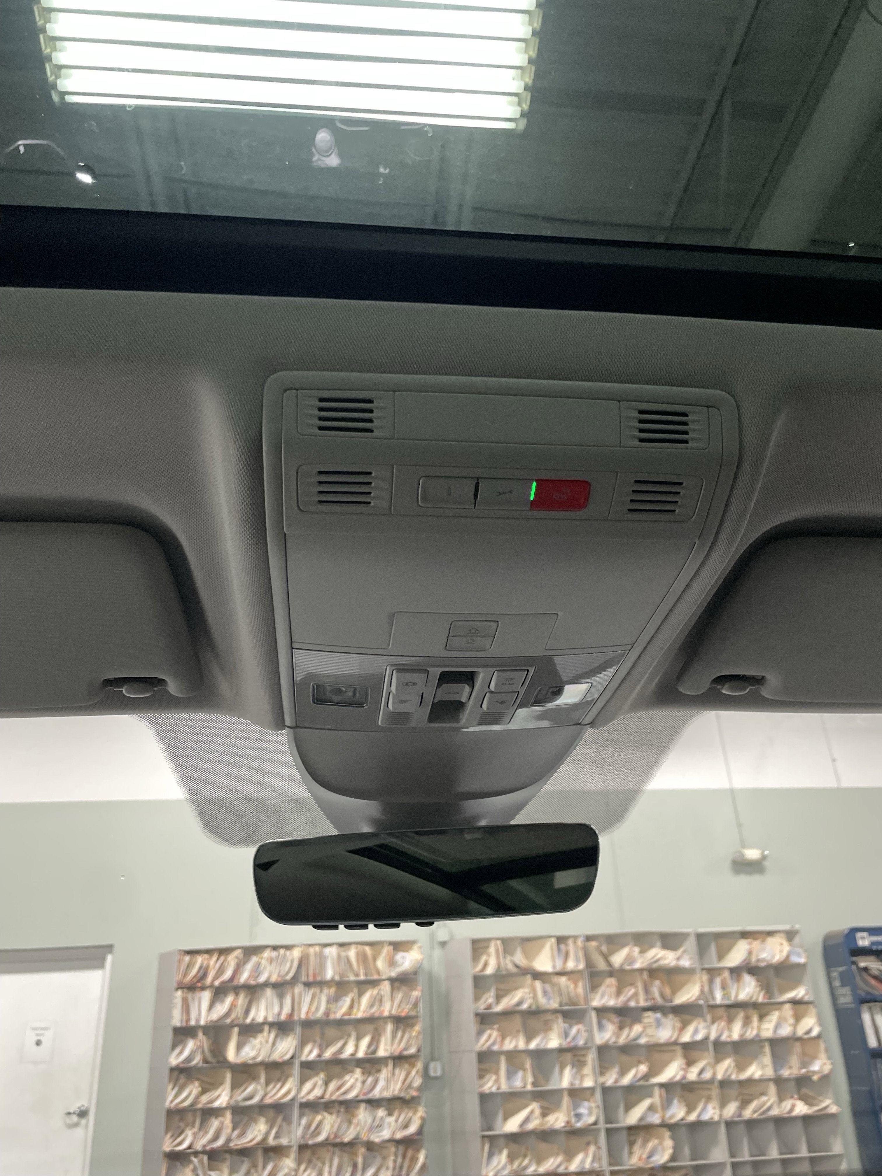 2025 Volkswagen Taos SEL