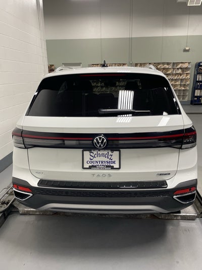 2025 Volkswagen Taos SEL