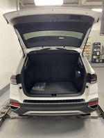 2025 Volkswagen Taos SEL