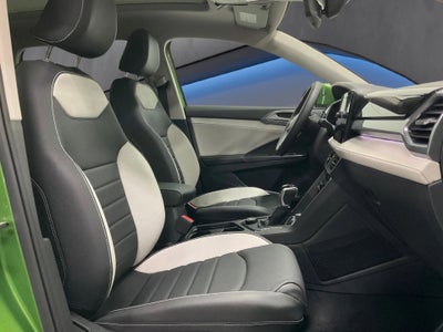 2026 Volkswagen Taos SEL