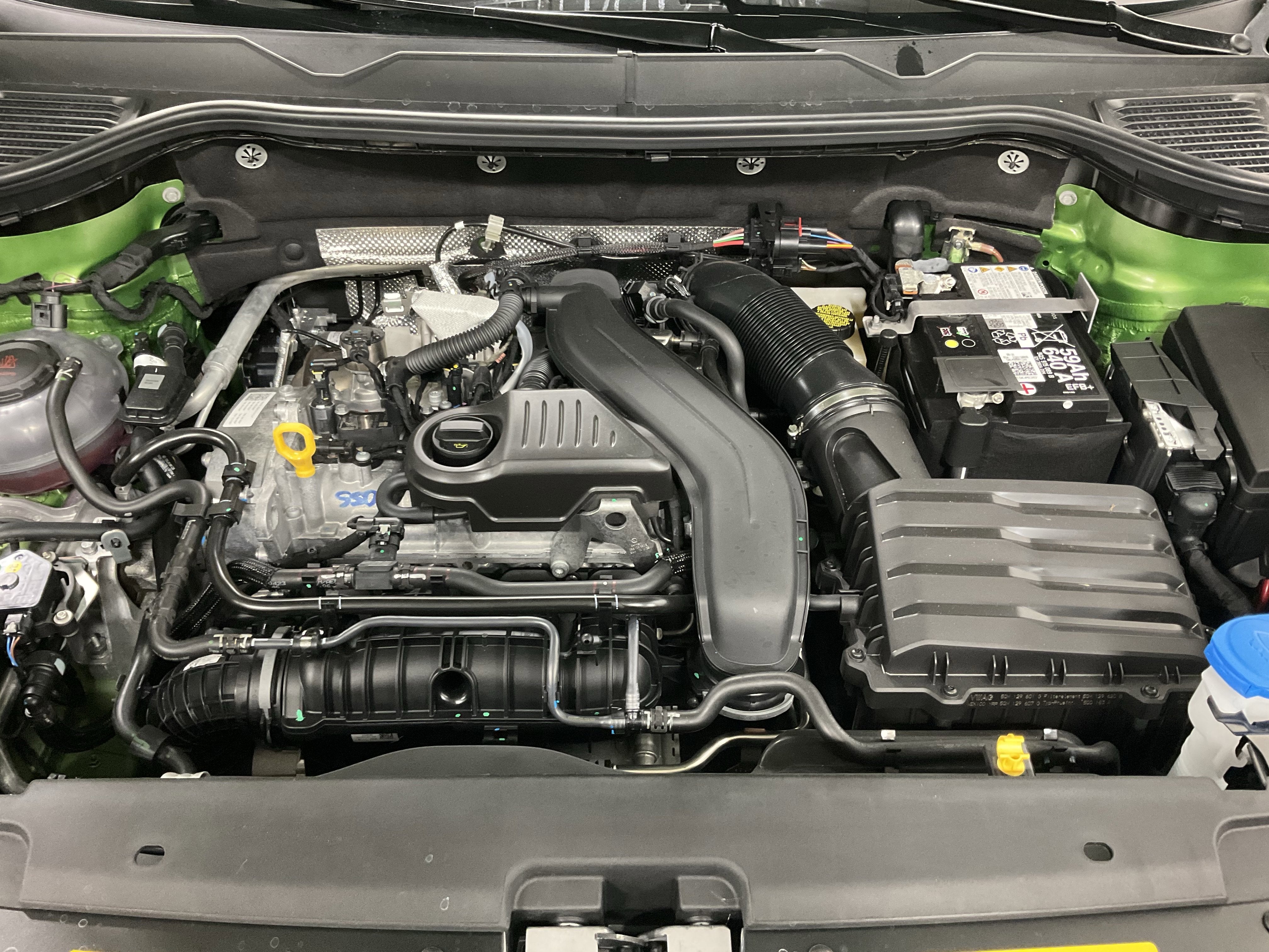 2026 Volkswagen Taos SEL