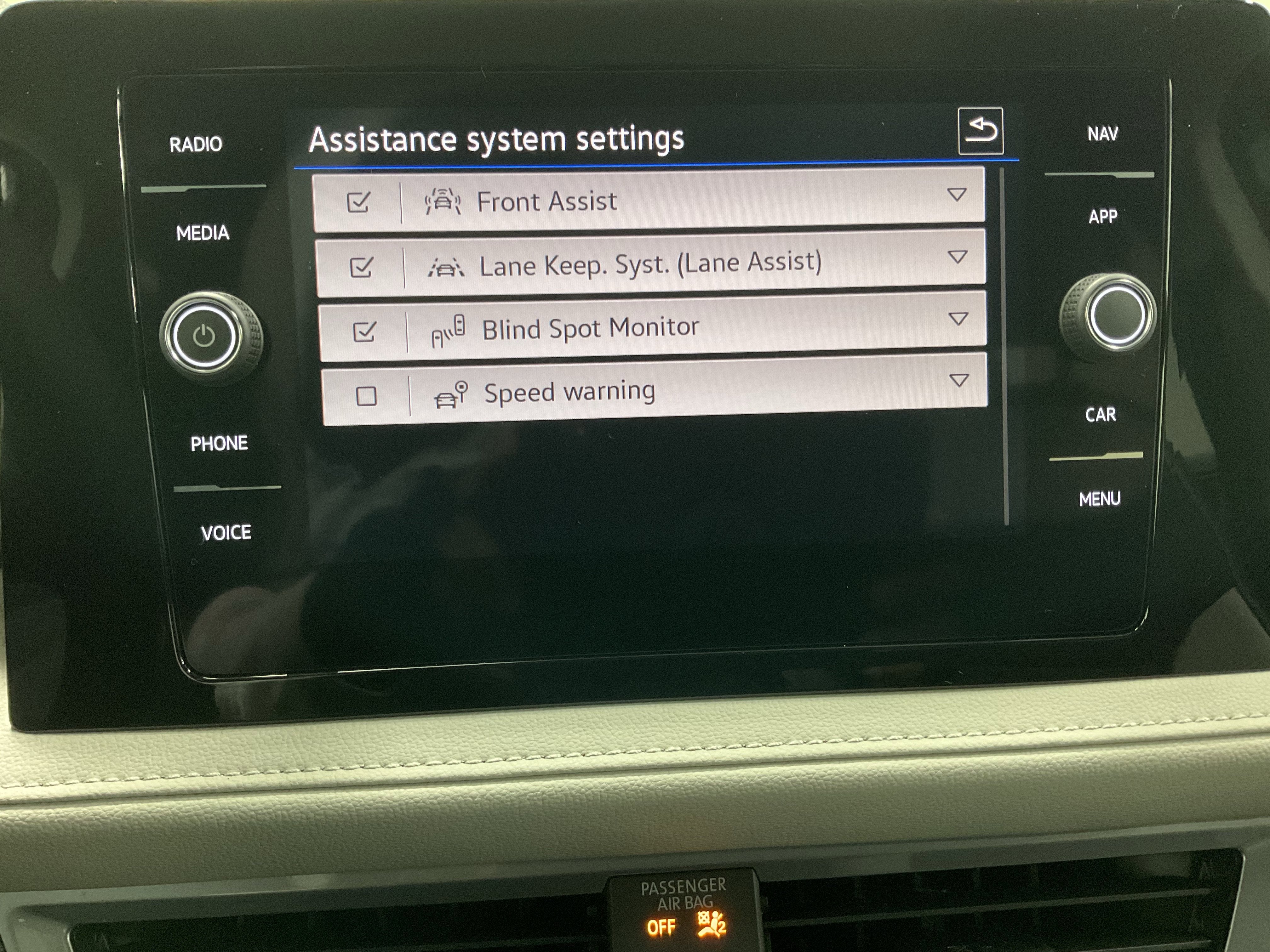 2026 Volkswagen Taos SEL