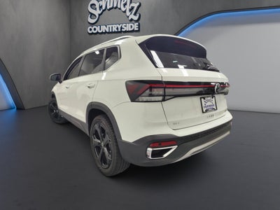 2025 Volkswagen Taos SEL AWD w/Sunroof/Nav