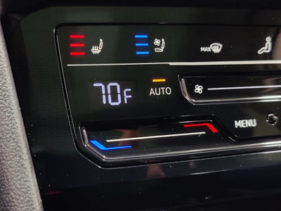 2025 Volkswagen Taos SEL AWD w/Sunroof/Nav