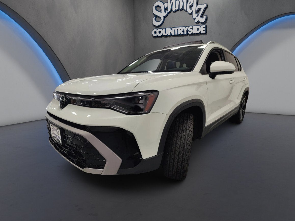 2025 Volkswagen Taos SEL AWD w/Sunroof/Nav