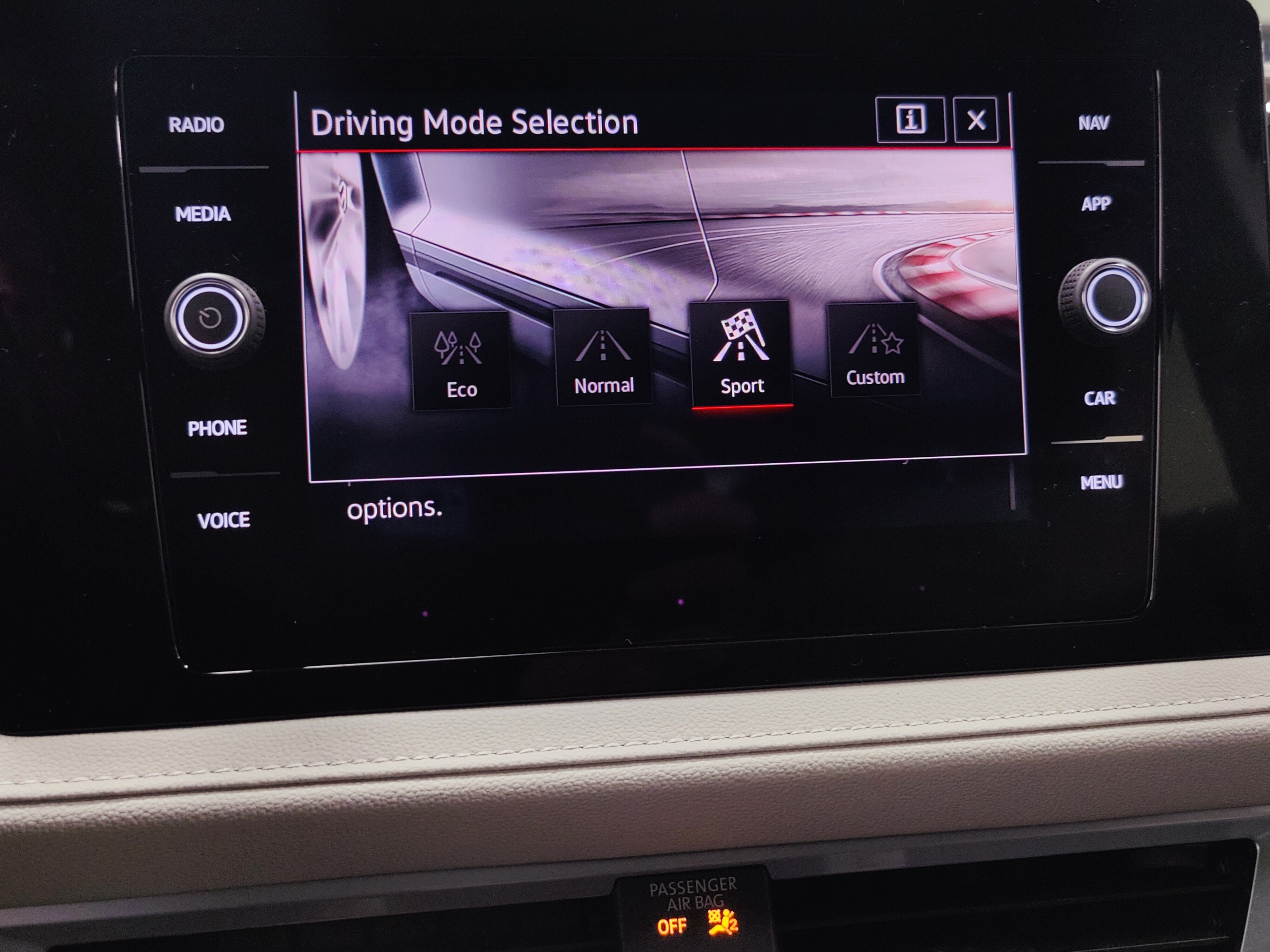2025 Volkswagen Taos SEL AWD w/Sunroof & Nav